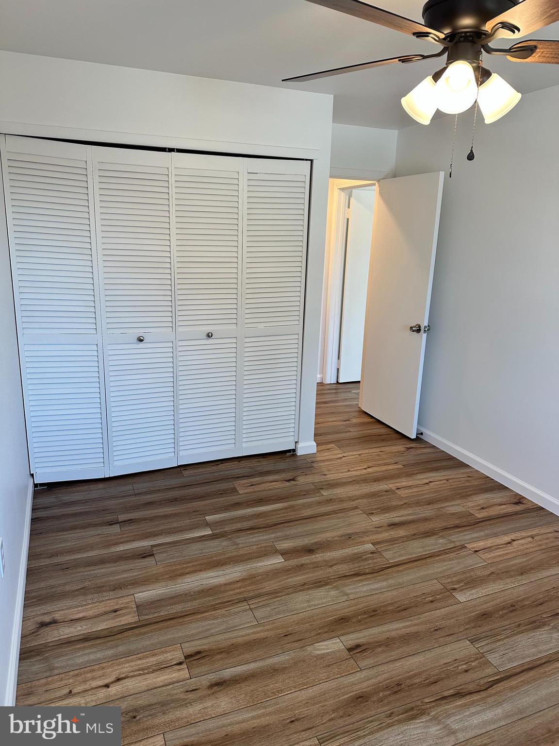 CRESTWOOD VILLAGE - Residential Lease