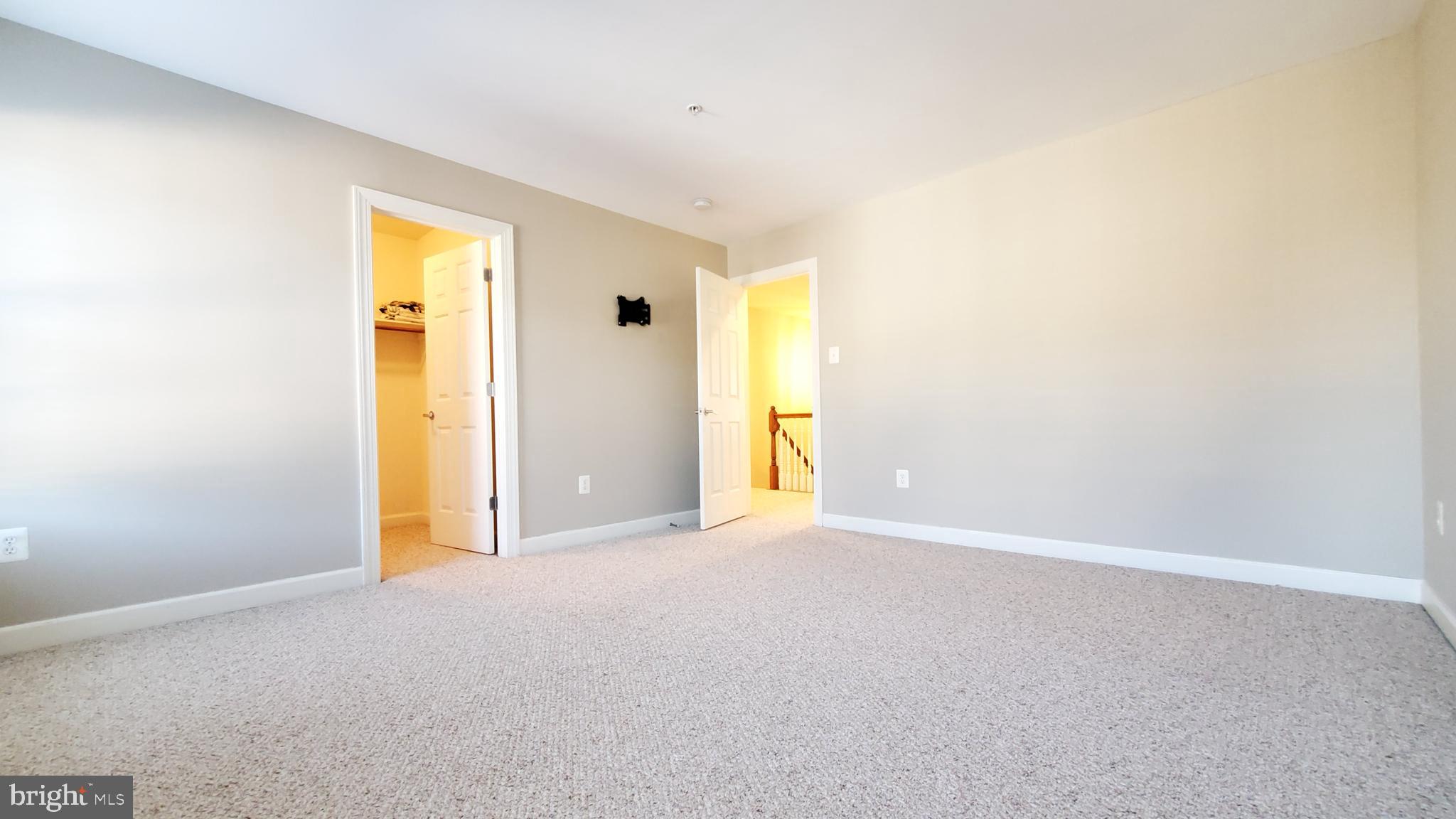 HIDDEN CREEK - Residential Lease