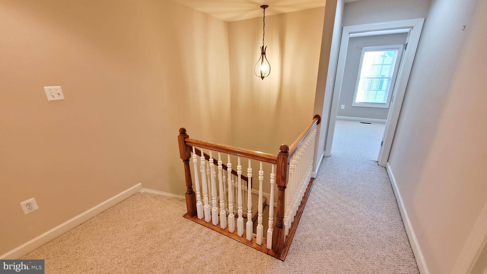 HIDDEN CREEK - Residential Lease