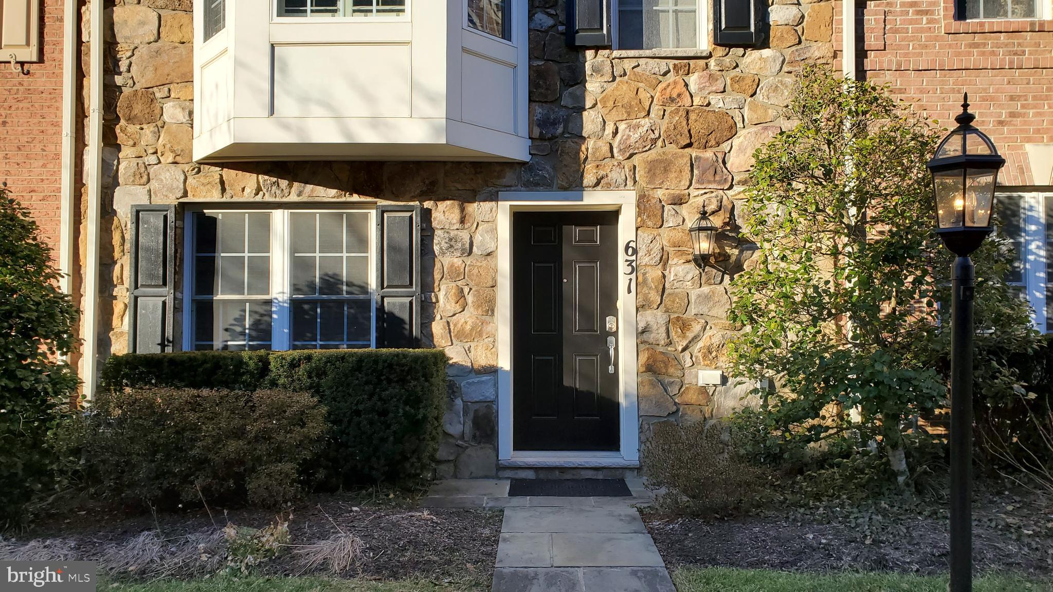 HIDDEN CREEK - Residential Lease