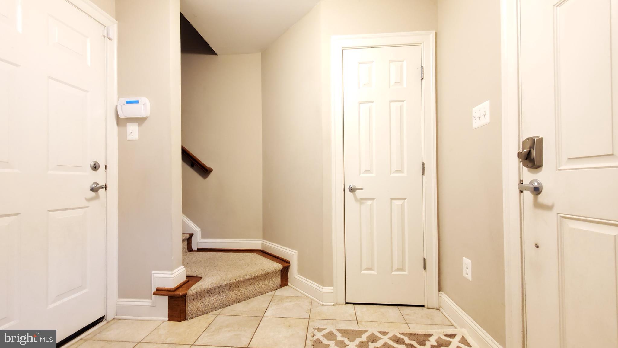 HIDDEN CREEK - Residential Lease