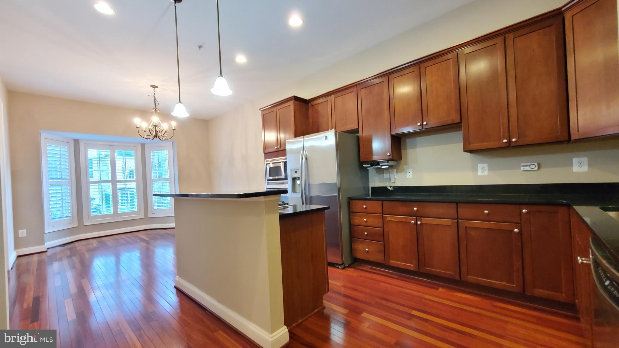 HIDDEN CREEK - Residential Lease