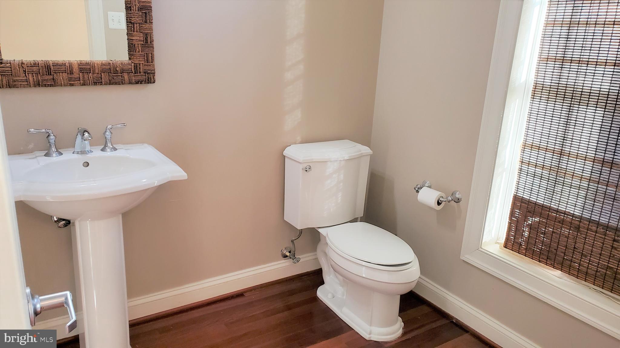 HIDDEN CREEK - Residential Lease