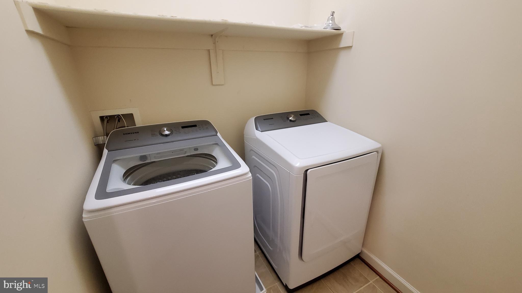 HIDDEN CREEK - Residential Lease