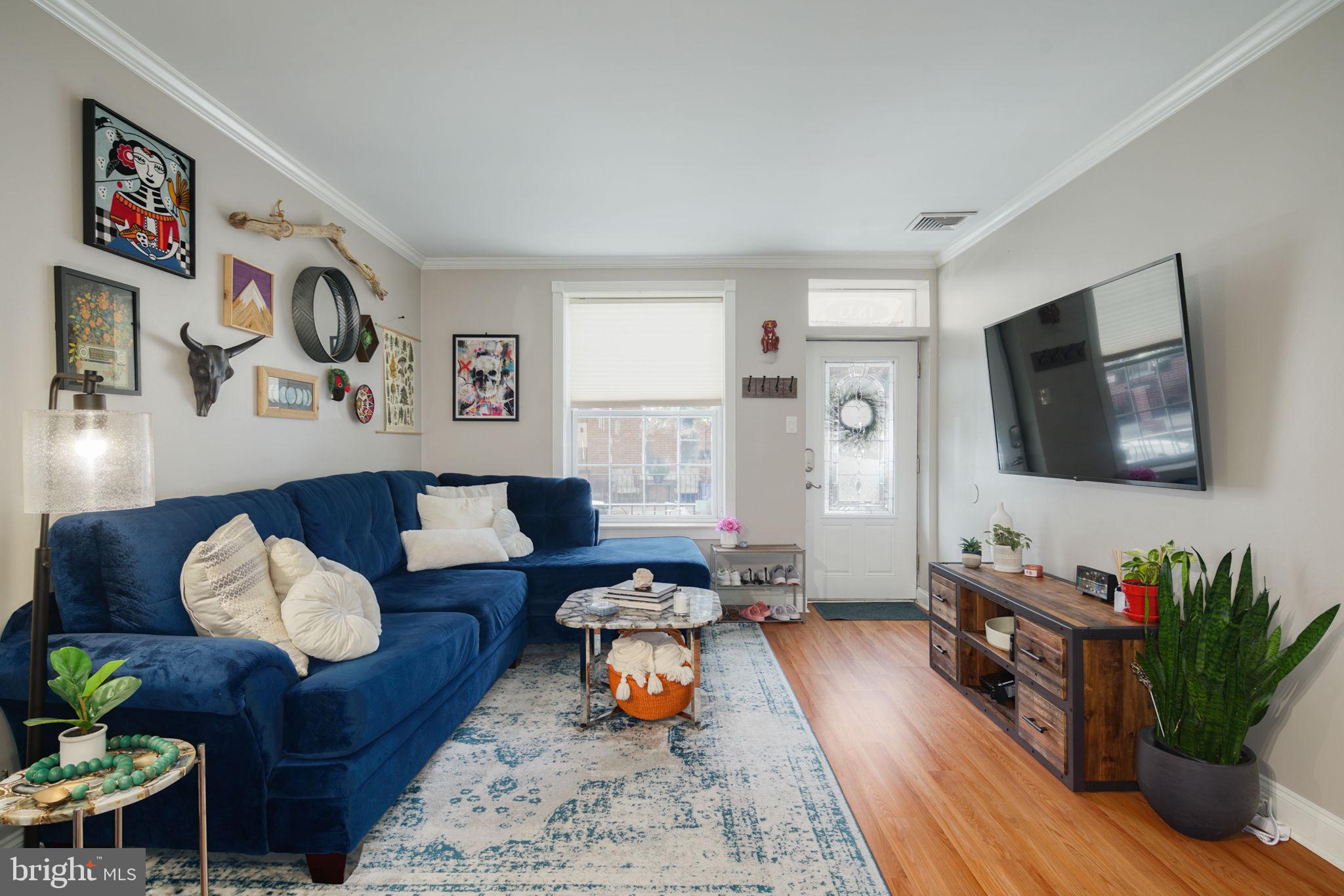 GIRARD ESTATES - Residential