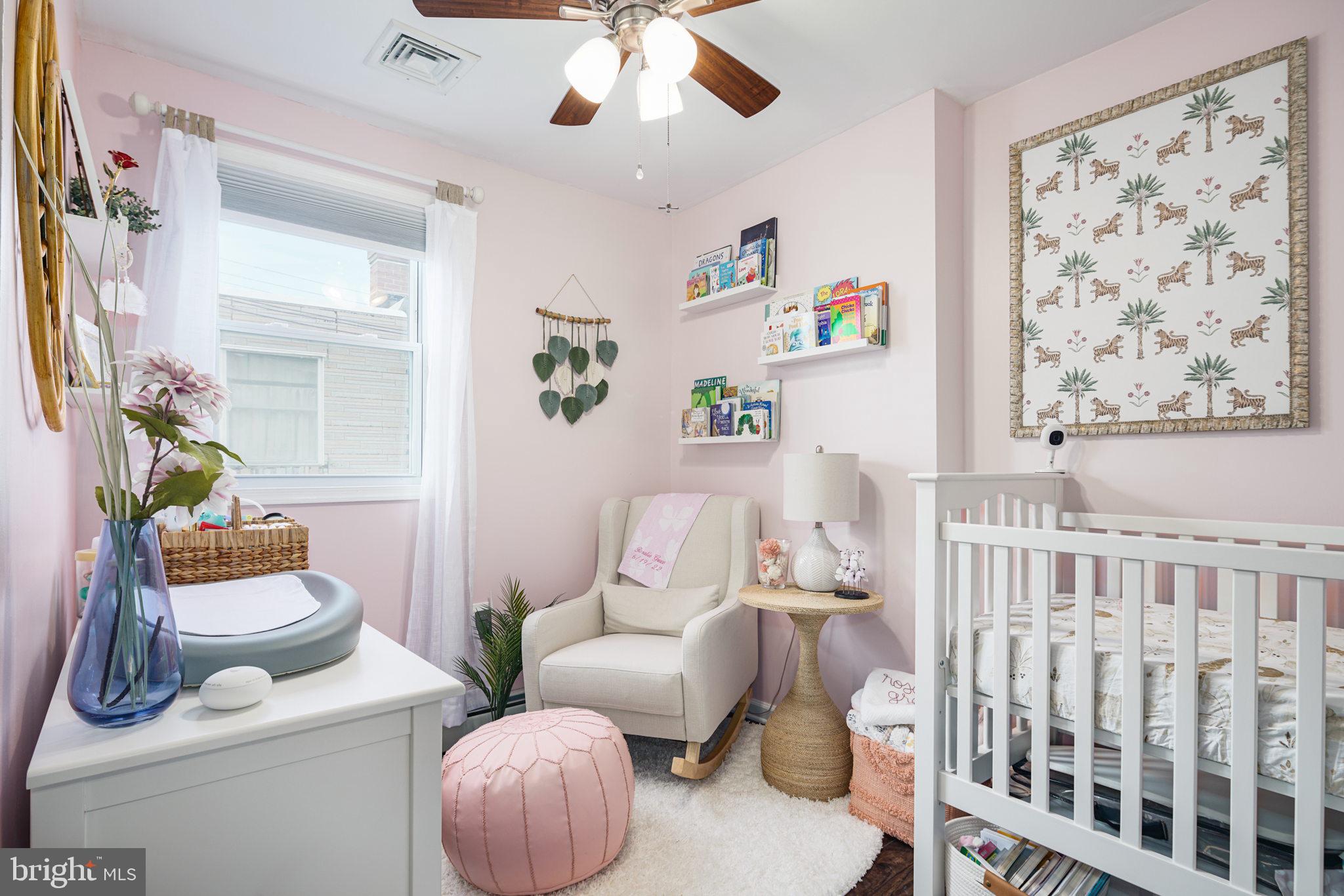 GIRARD ESTATES - Residential