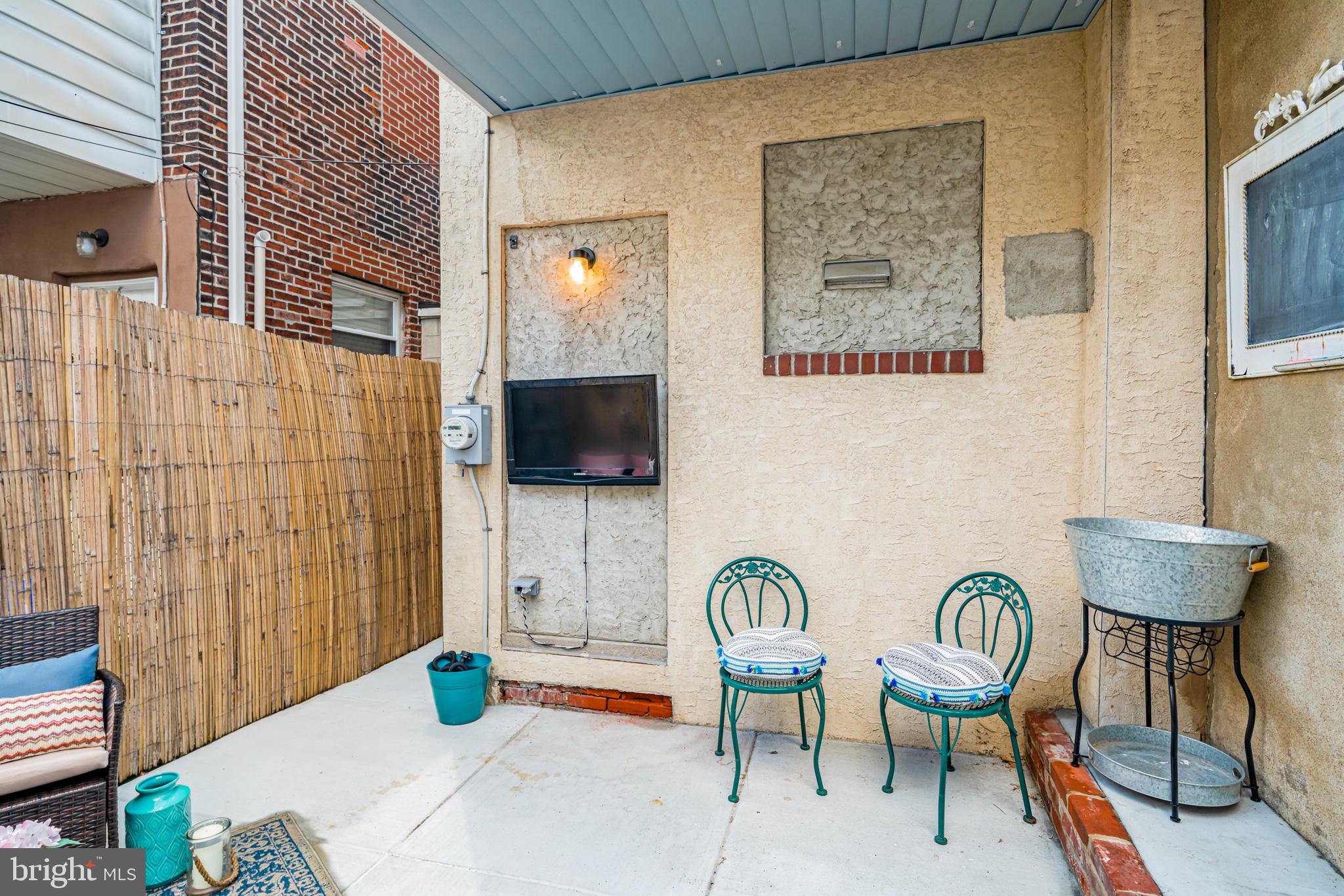 GIRARD ESTATES - Residential