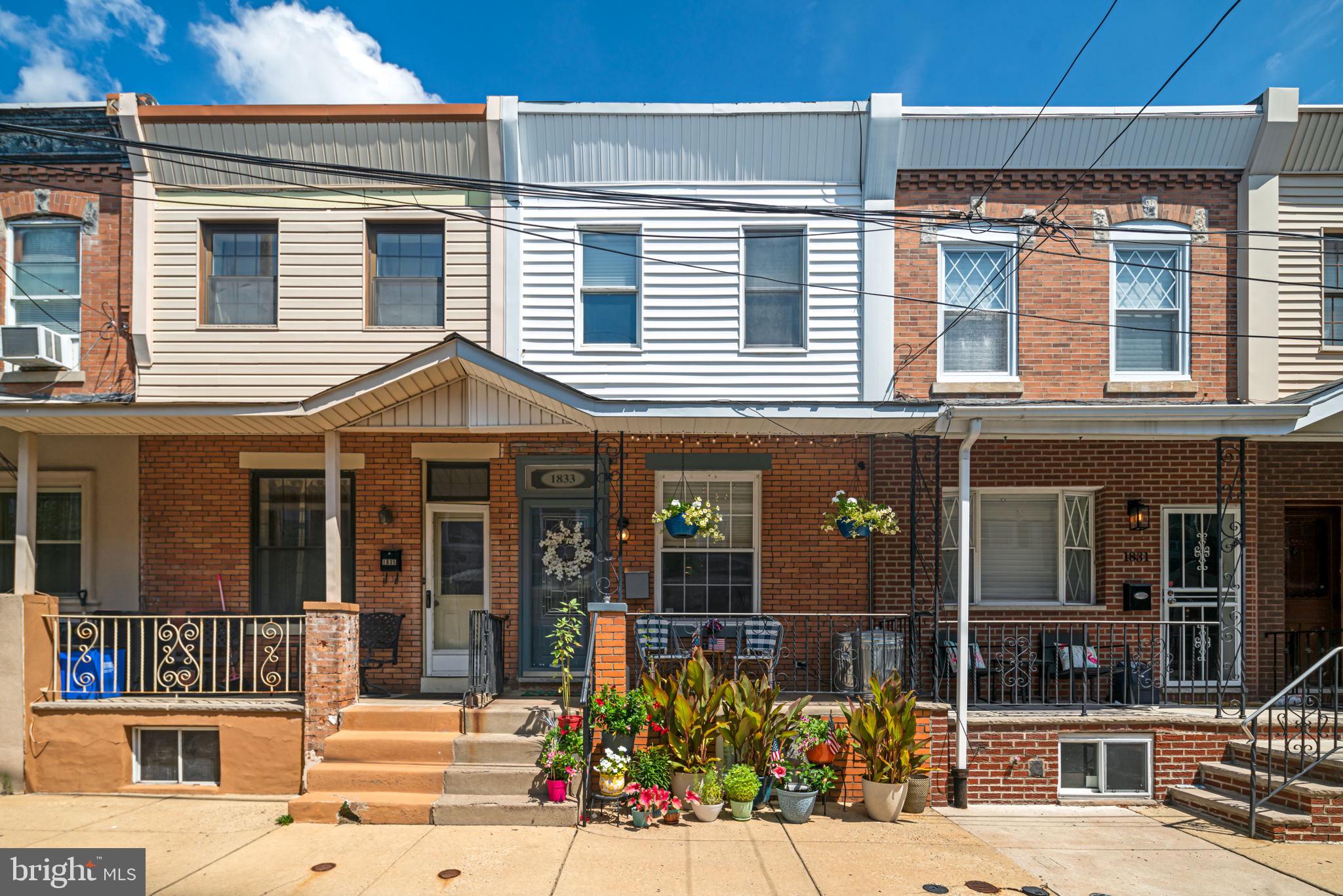 GIRARD ESTATES - Residential