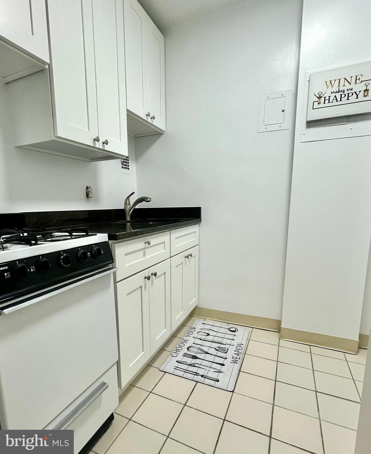 RIVER PLACE - Residential