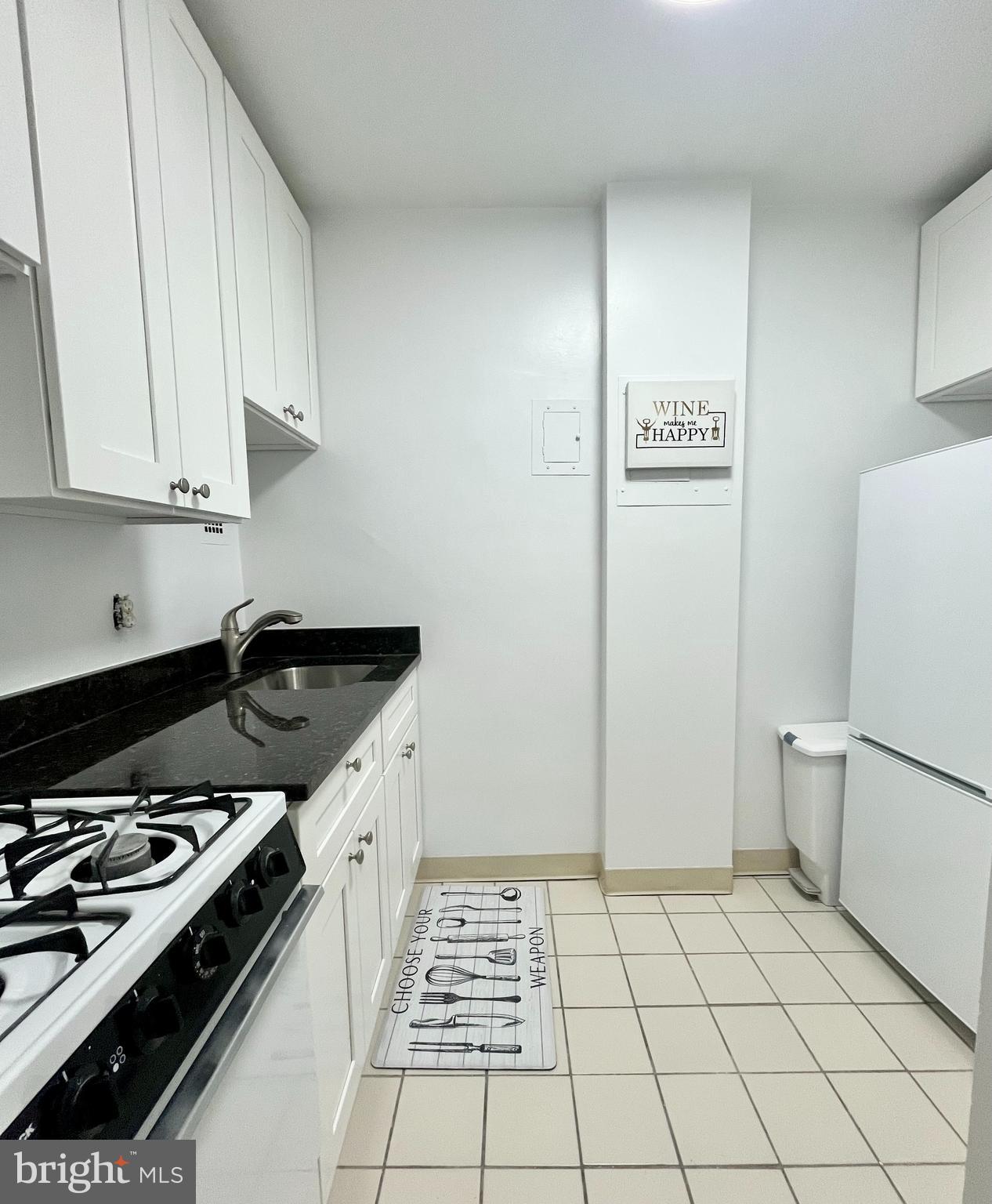RIVER PLACE - Residential