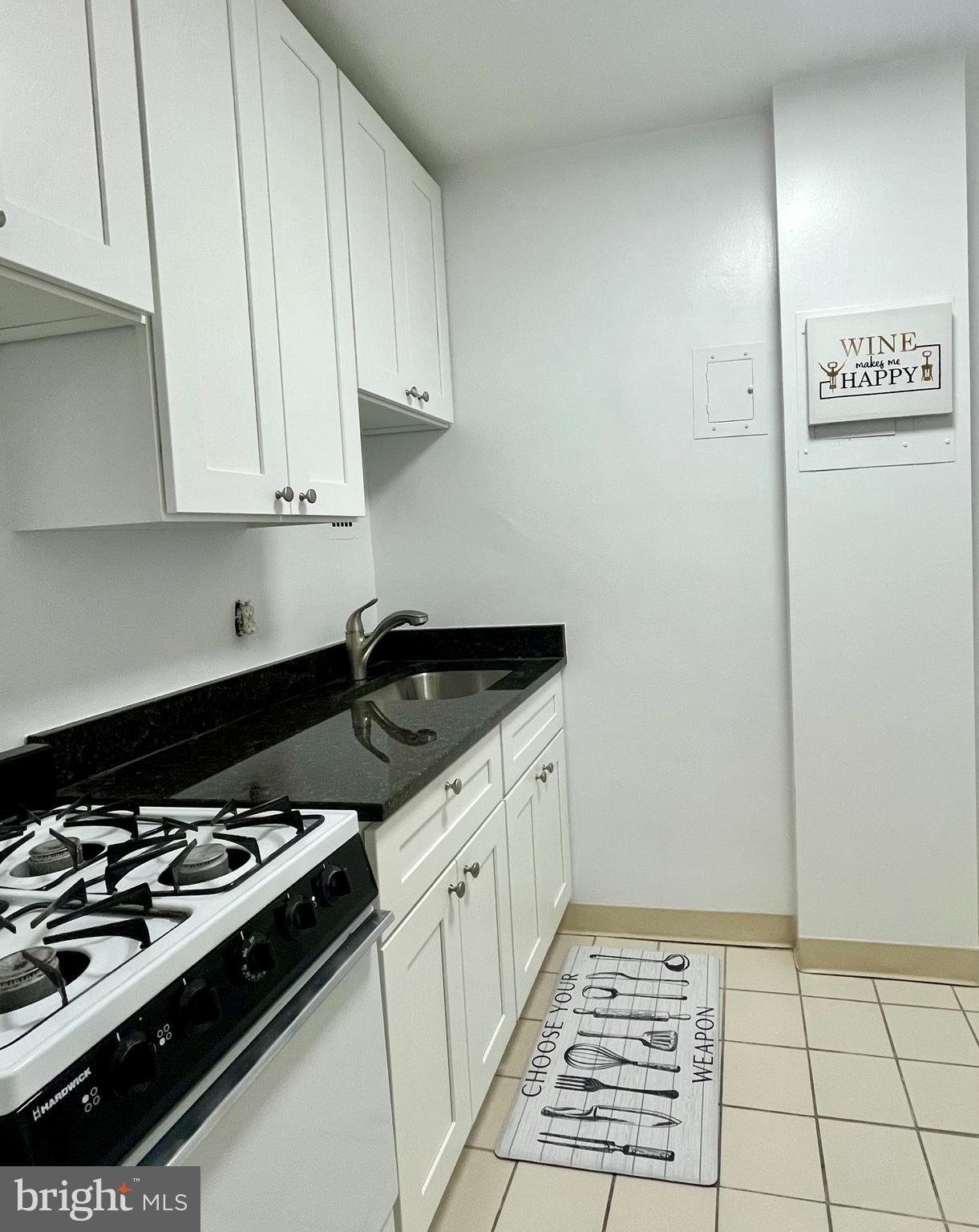RIVER PLACE - Residential