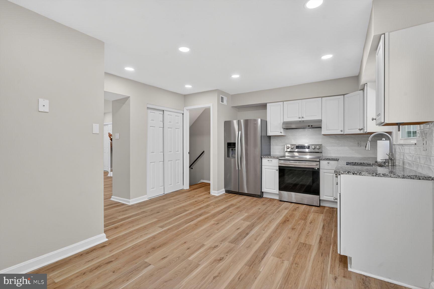 HALLOWELL - Residential