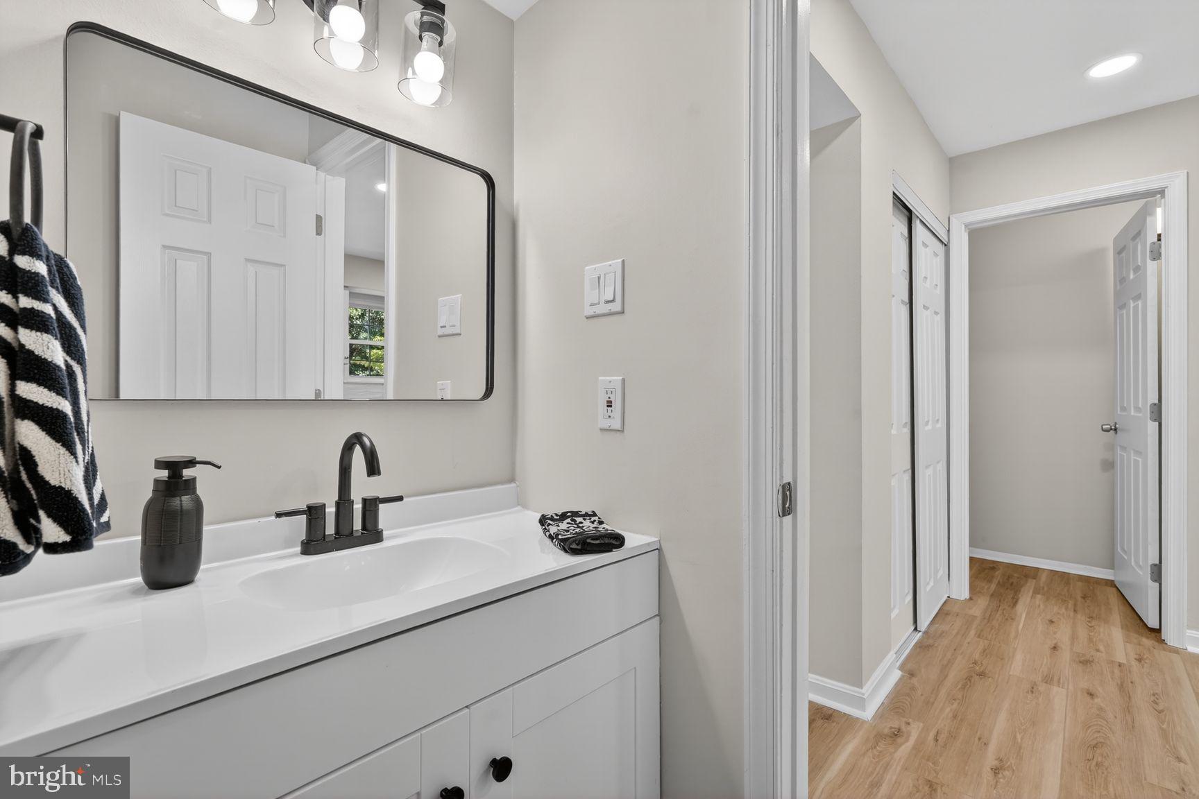 HALLOWELL - Residential