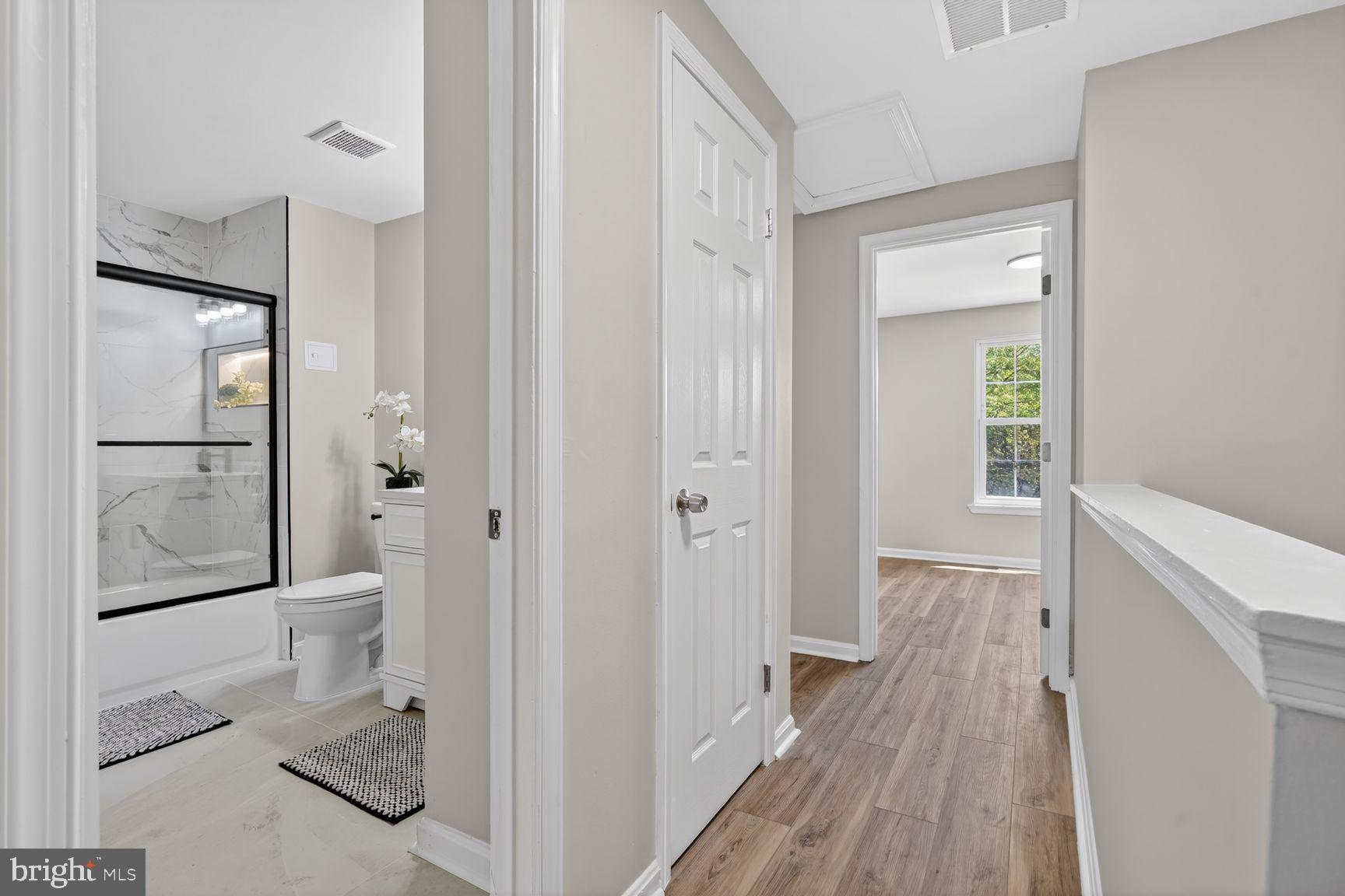 HALLOWELL - Residential