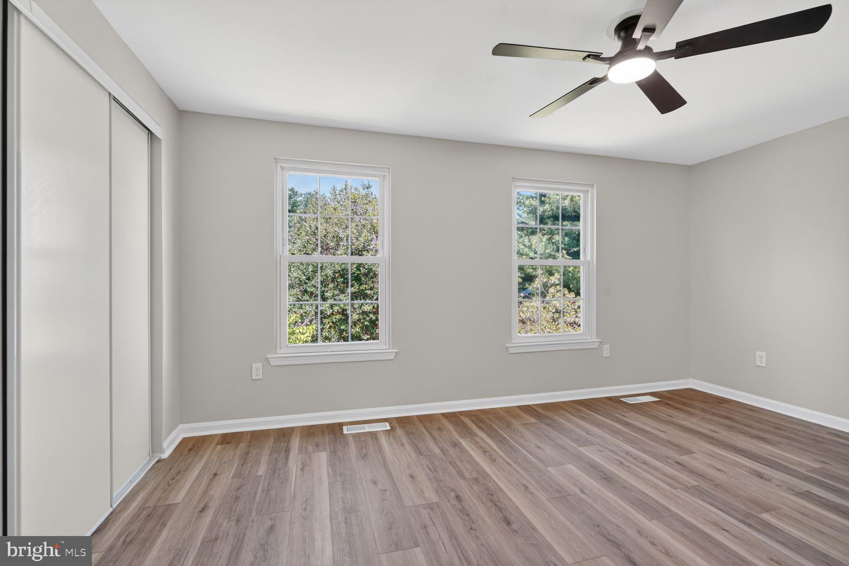 HALLOWELL - Residential