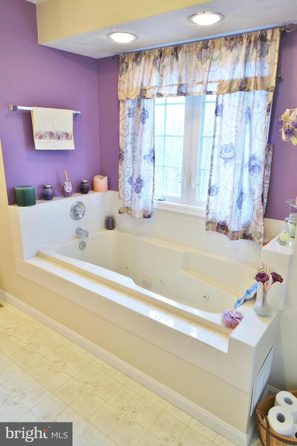 WOODLAWN ESTATES - Residential