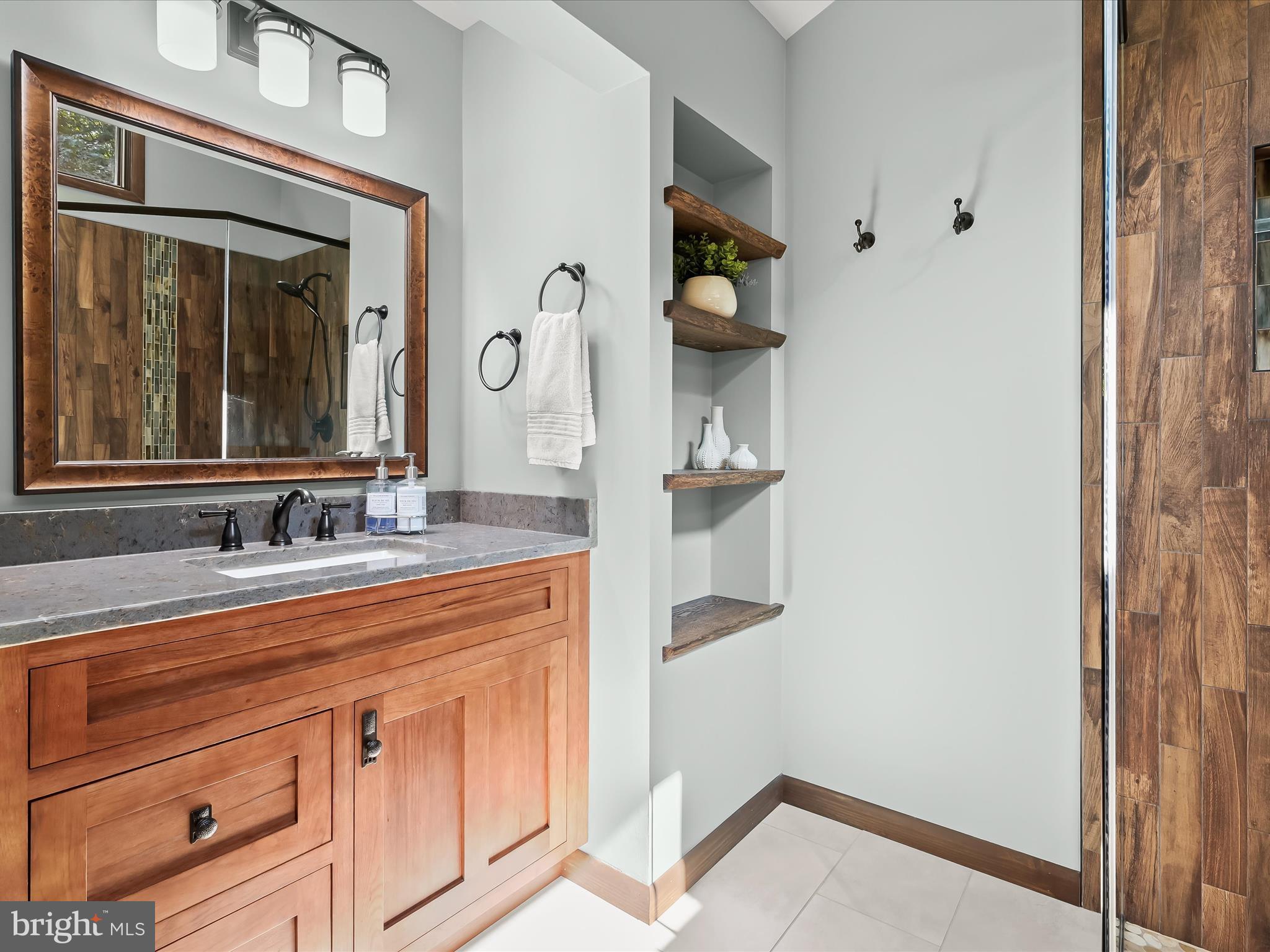 CABIN RIVER FARMS - Residential