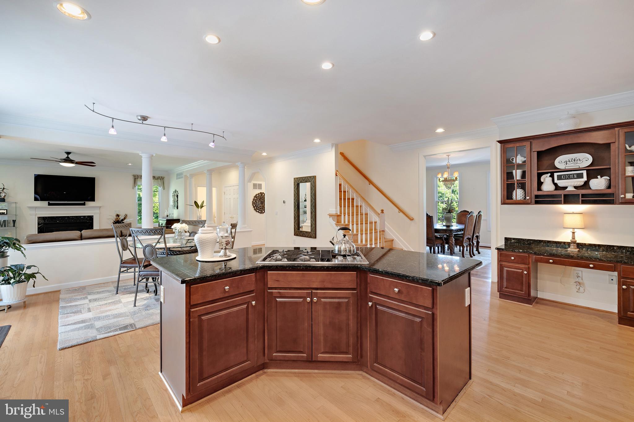 SHORE ACRES - Residential