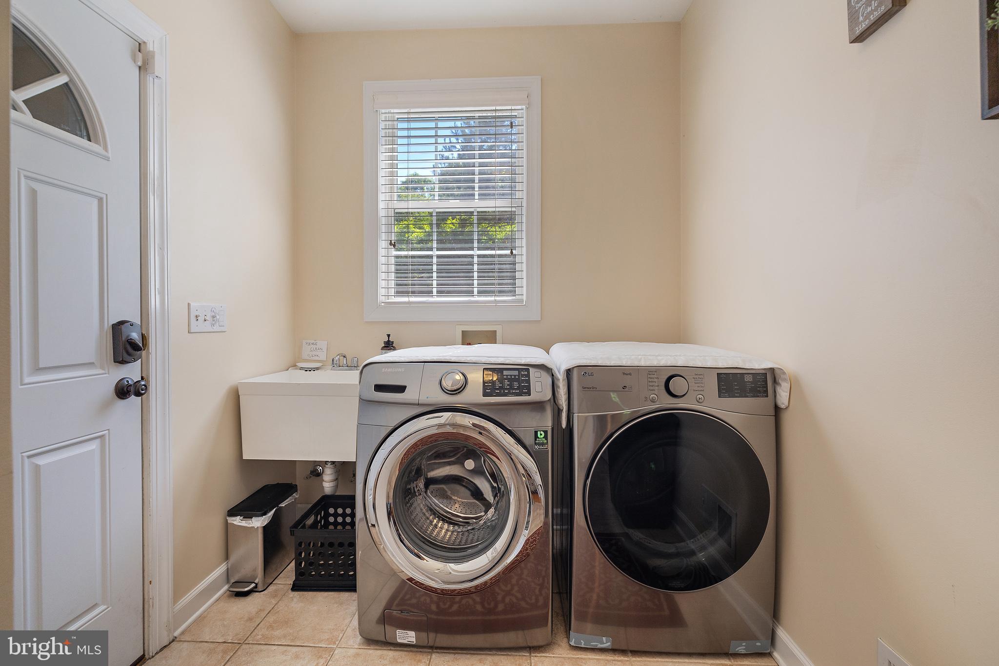 SHORE ACRES - Residential