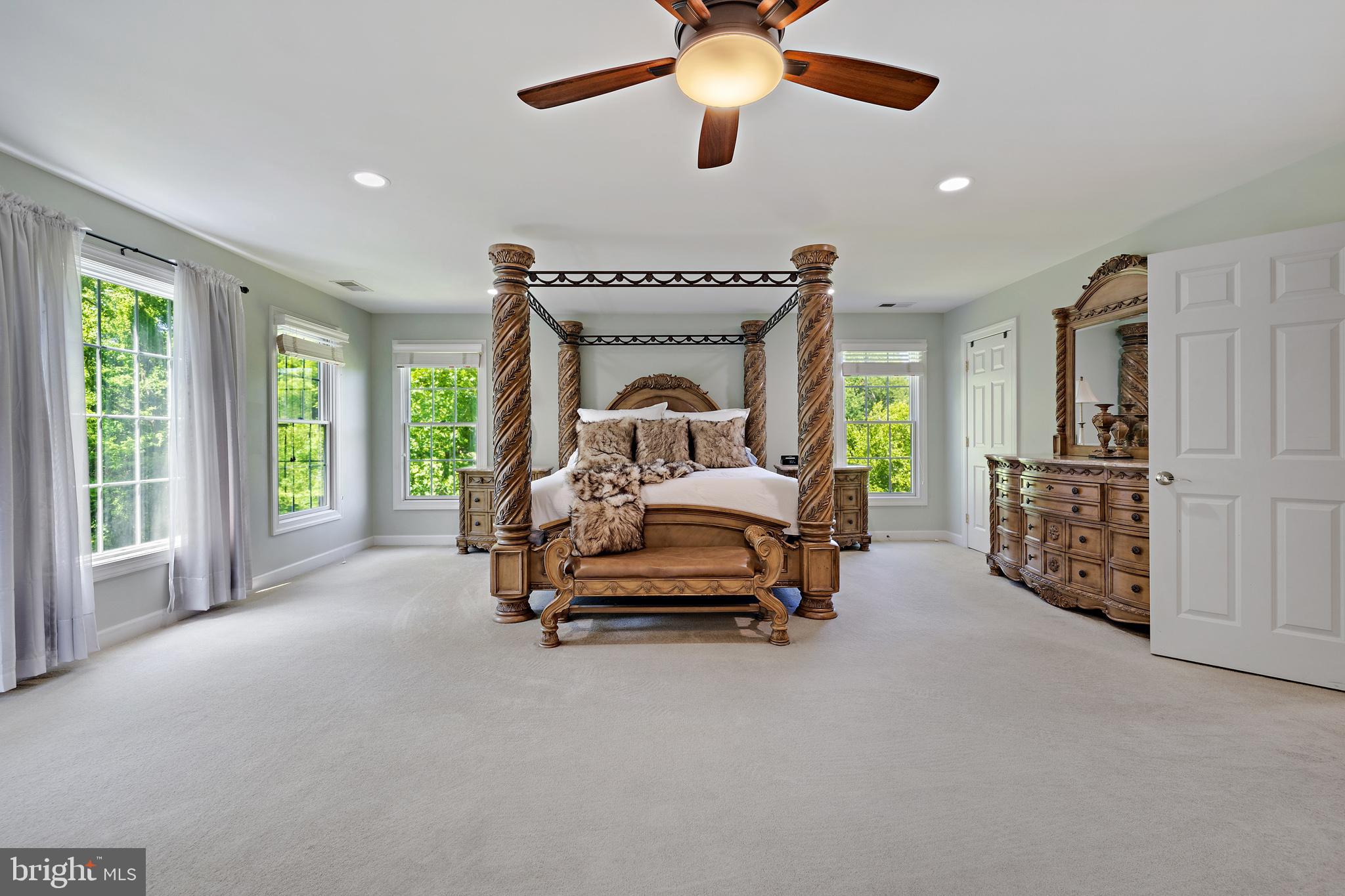 SHORE ACRES - Residential