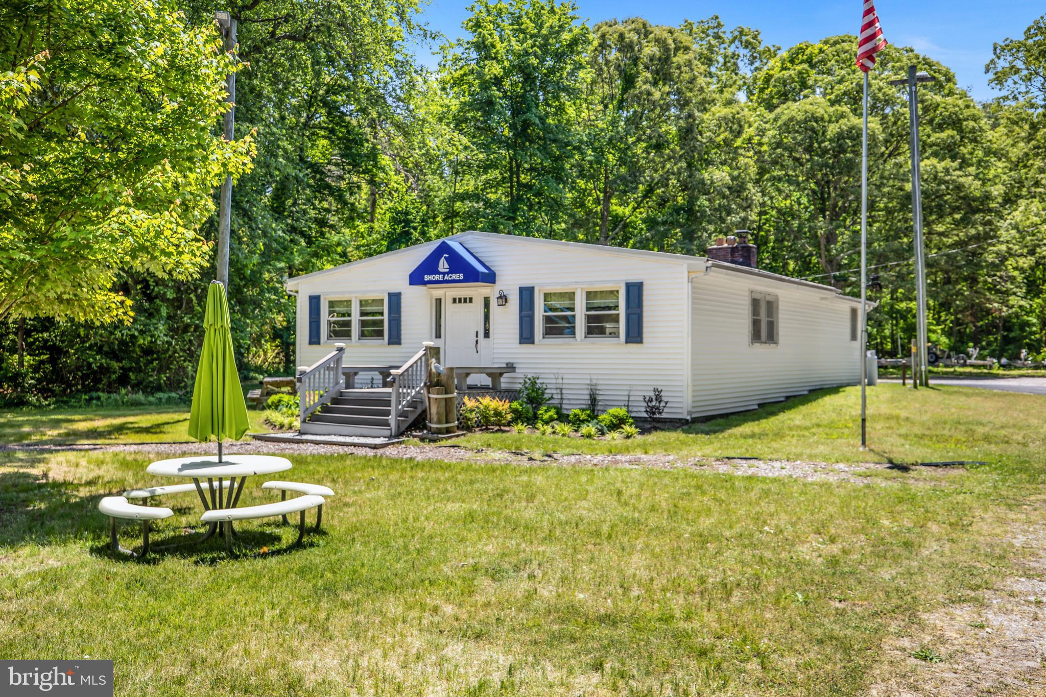 SHORE ACRES - Residential