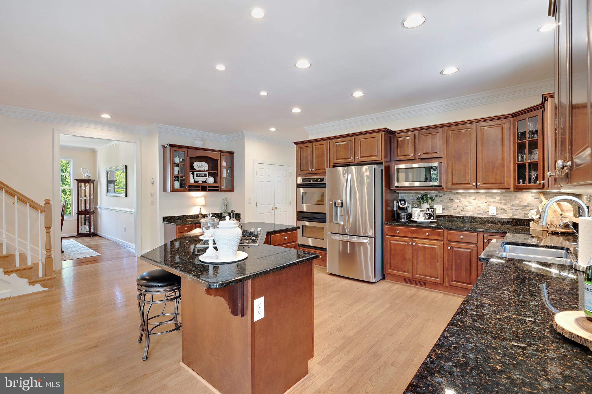 SHORE ACRES - Residential