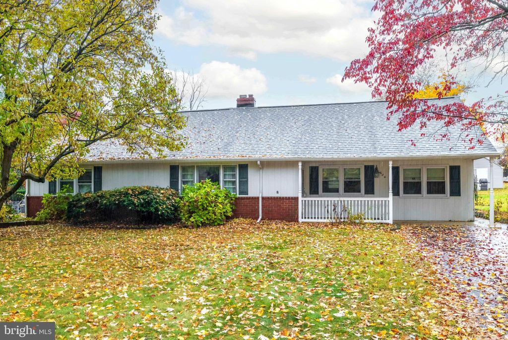 Photo of 604 Cushmore Road, SOUTHAMPTON, PA 18966 (MLS # PABU2108608)