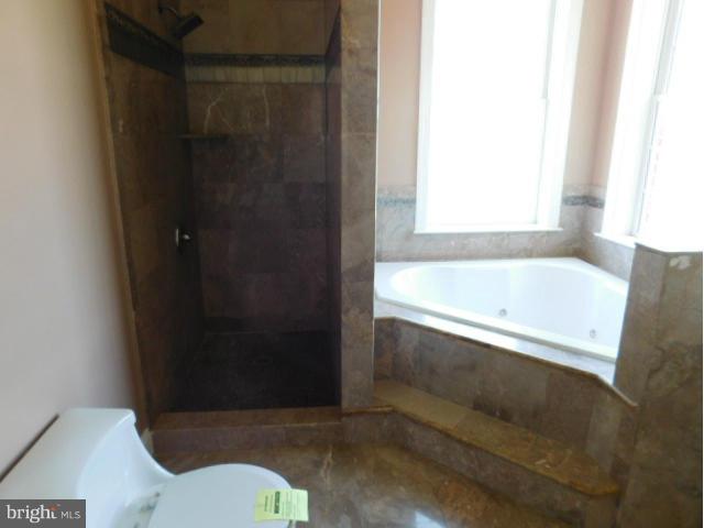 ROSE HILL MEADOWS - Residential