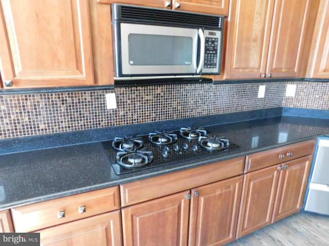 ROSE HILL MEADOWS - Residential