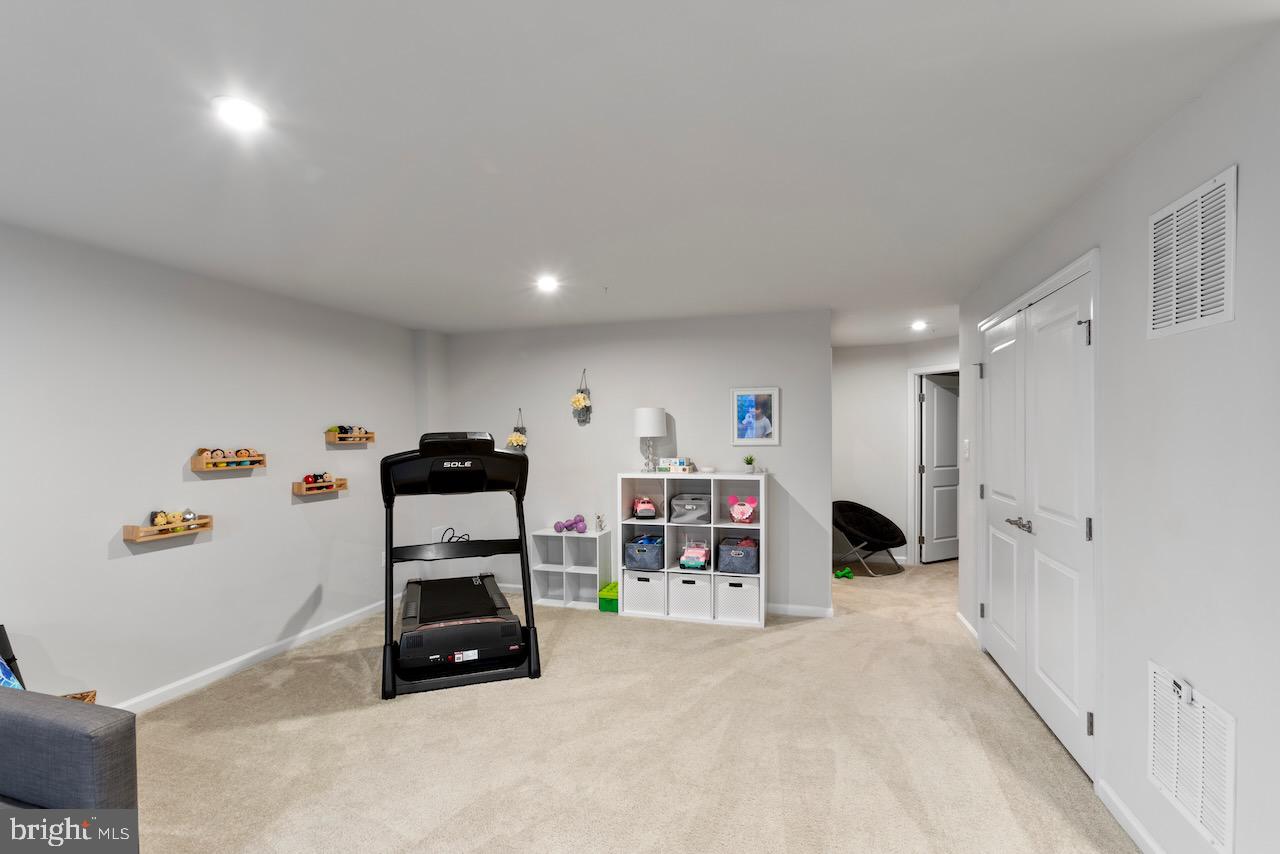 BRUNSWICK CROSSING - Residential