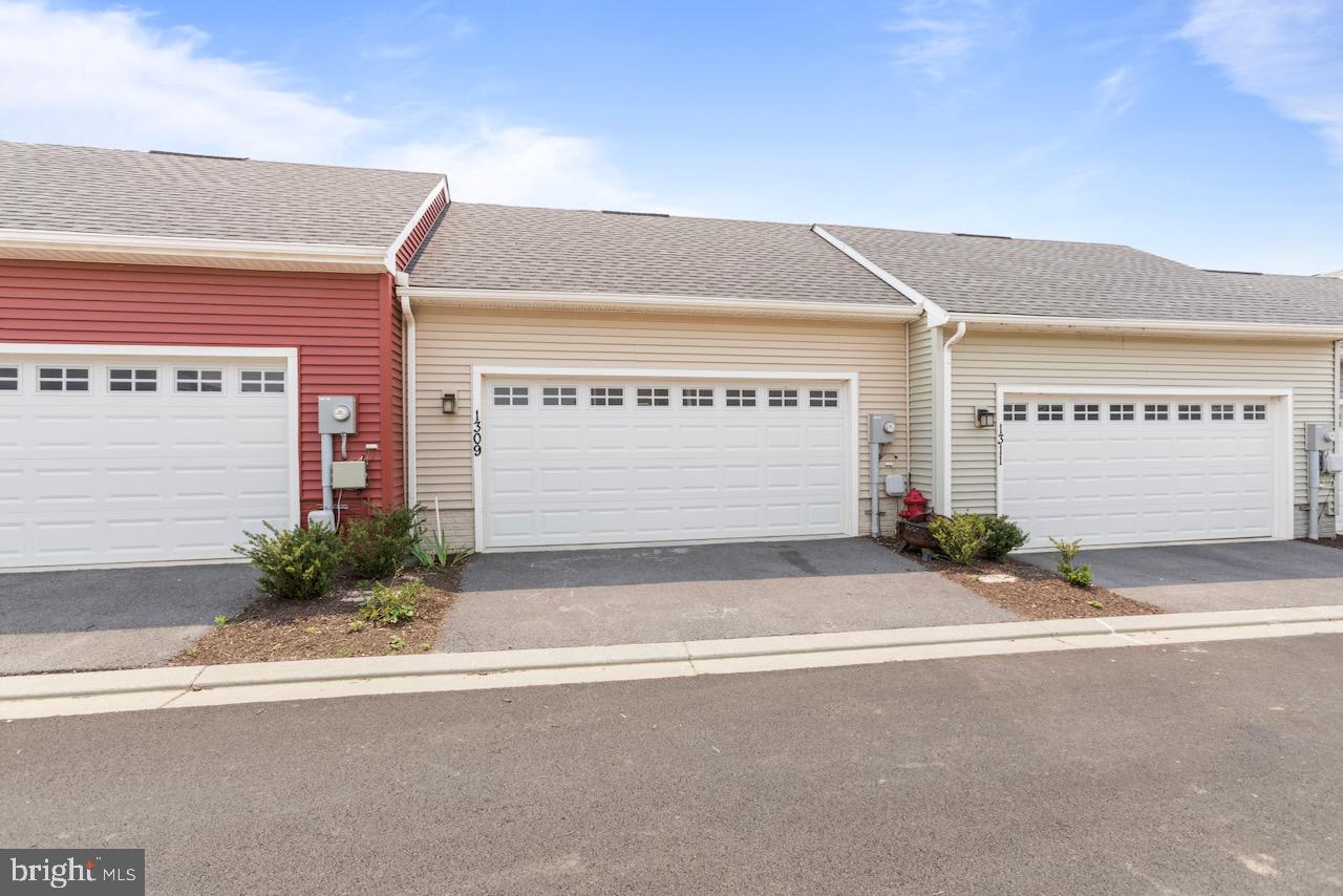 BRUNSWICK CROSSING - Residential