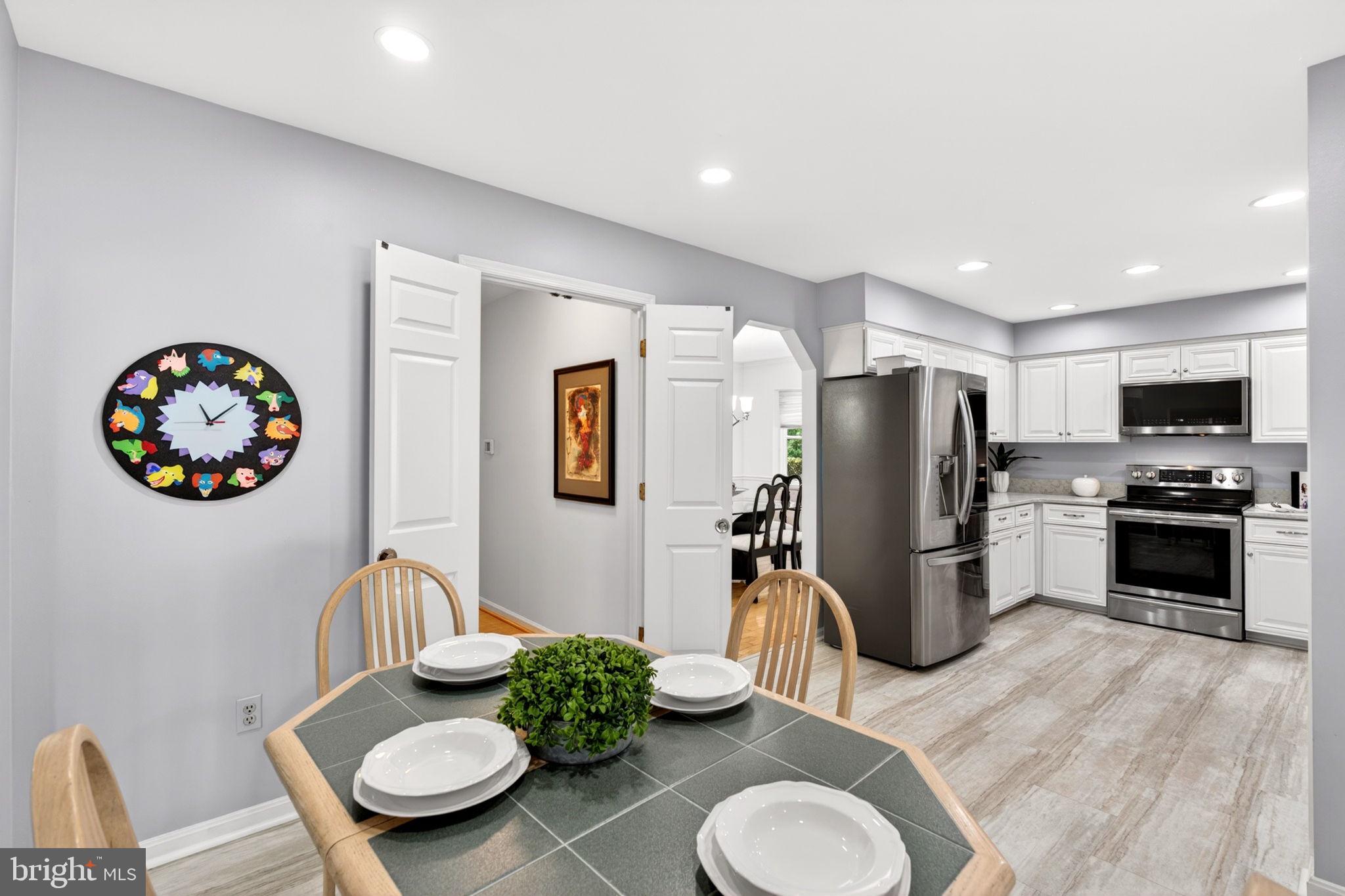 VILLAGE OF HICKORY RIDGE - Residential