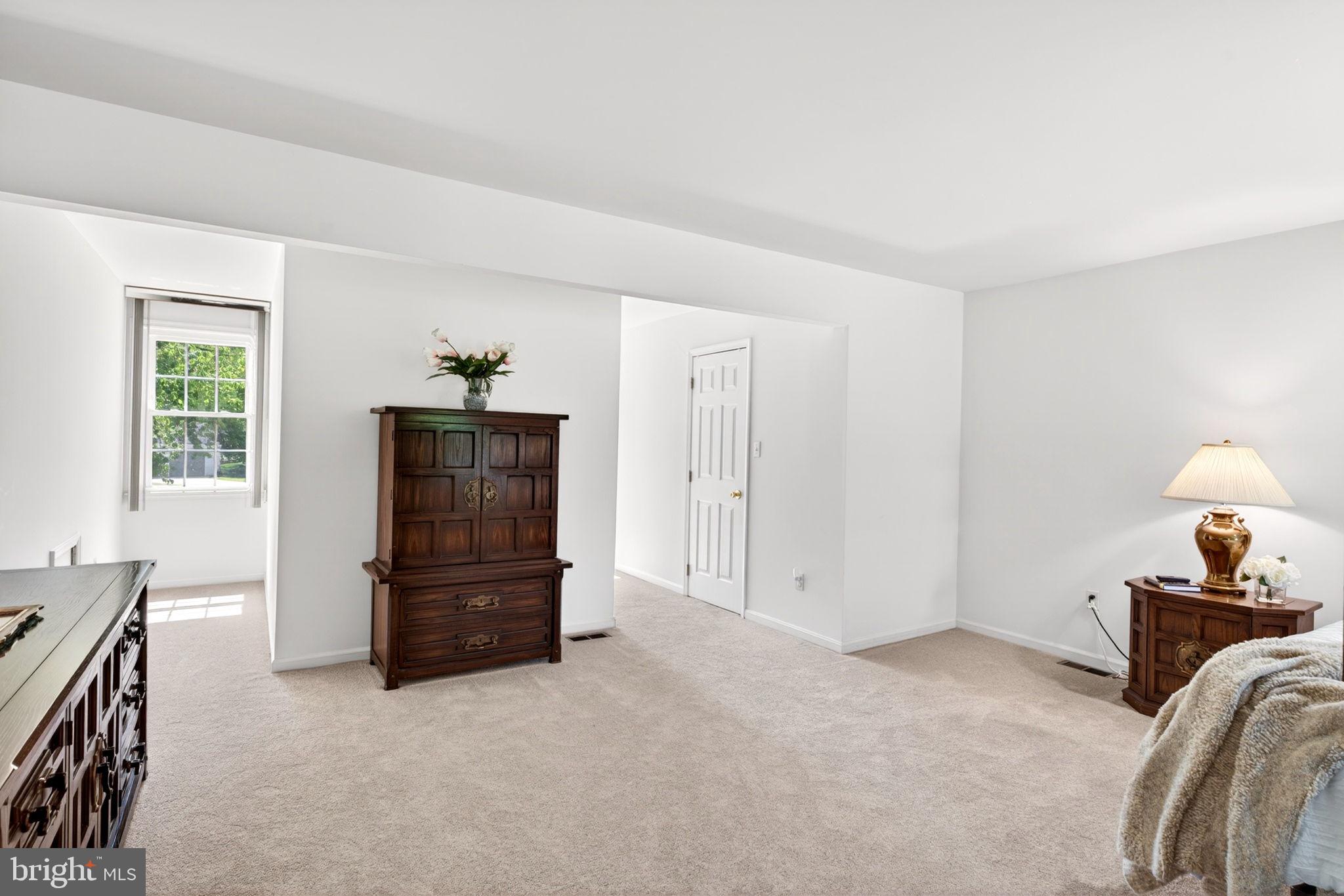 VILLAGE OF HICKORY RIDGE - Residential