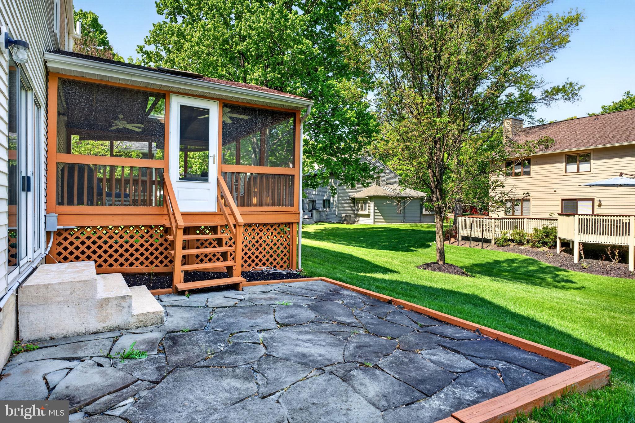 VILLAGE OF HICKORY RIDGE - Residential