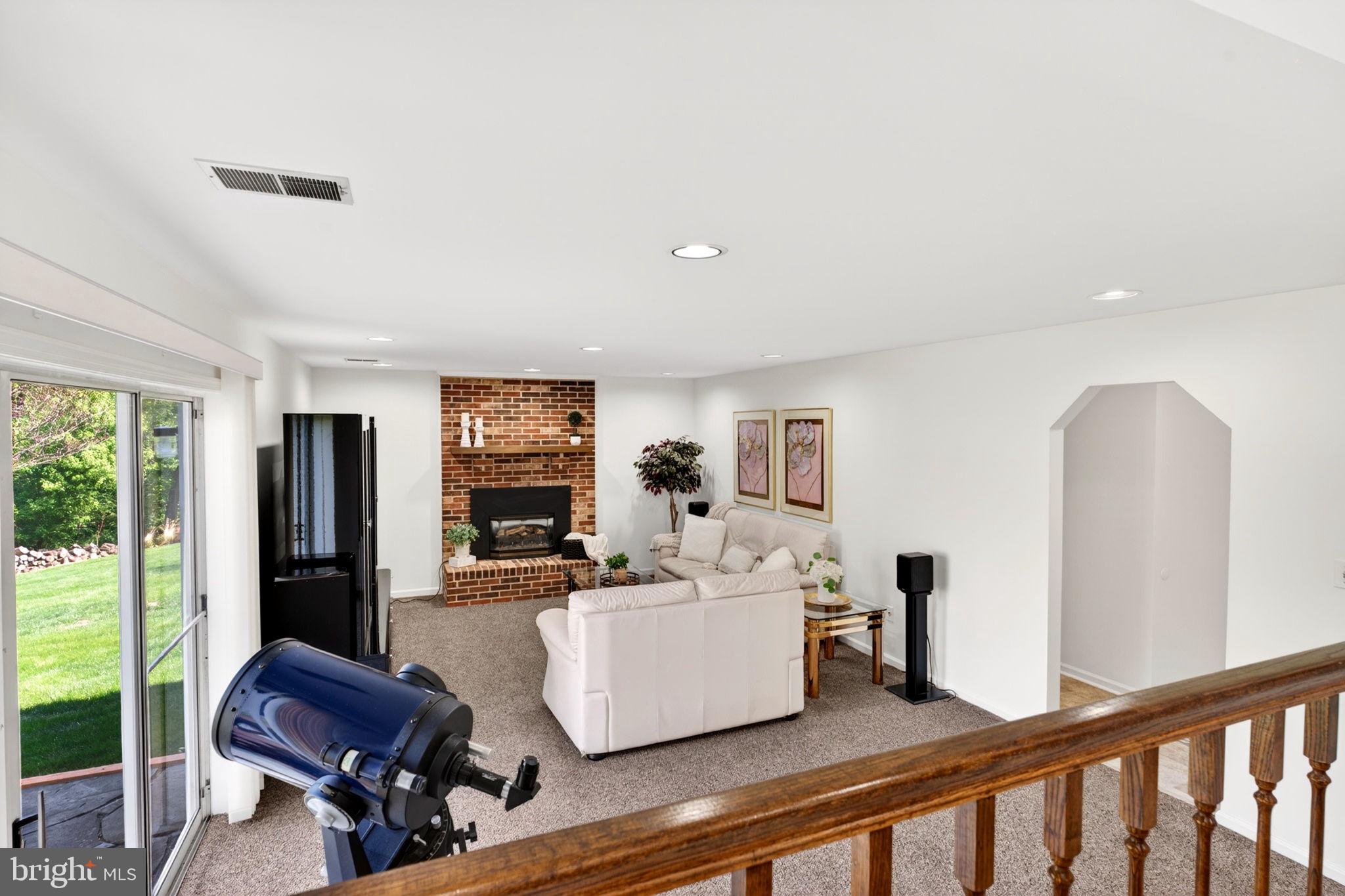 VILLAGE OF HICKORY RIDGE - Residential