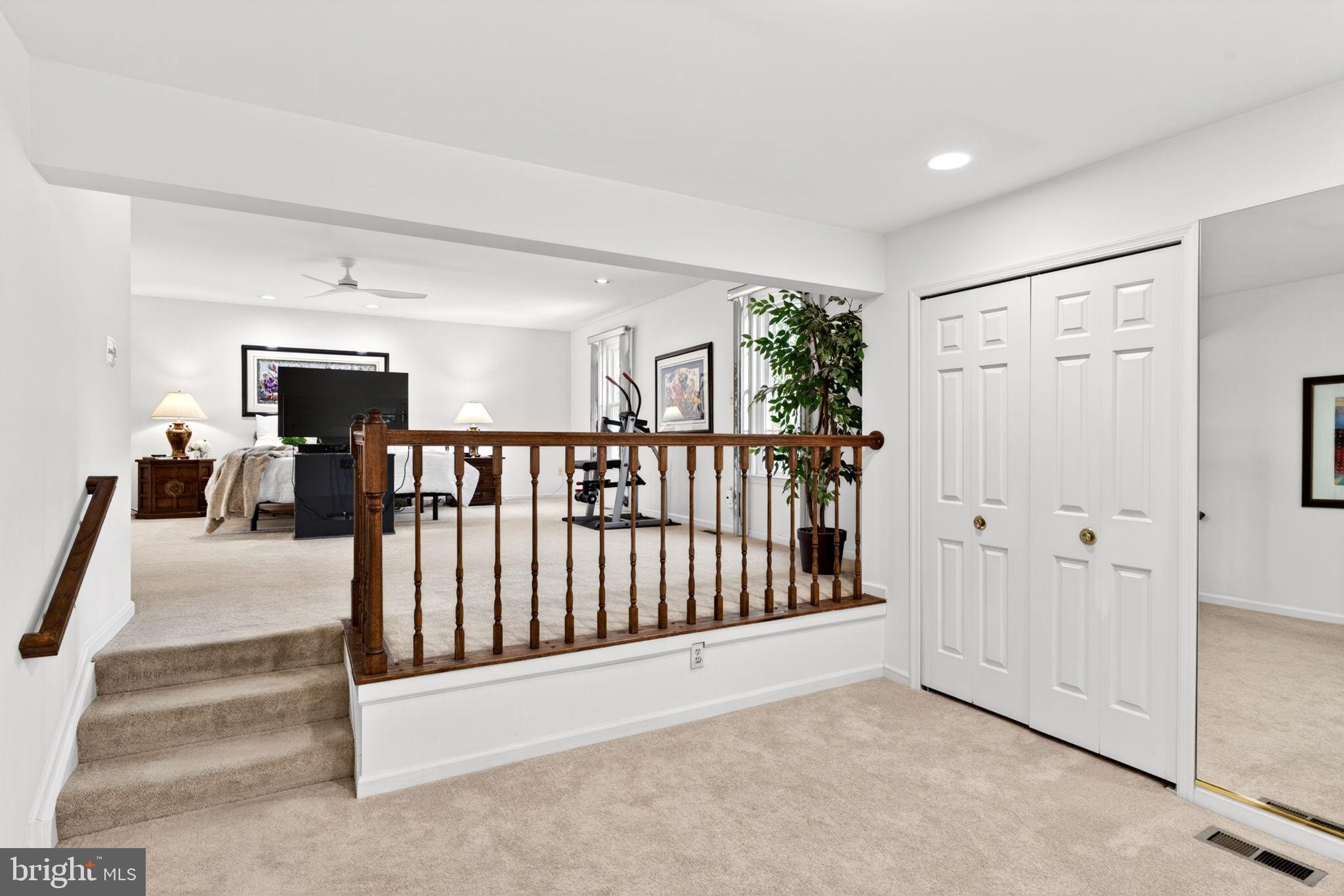 VILLAGE OF HICKORY RIDGE - Residential