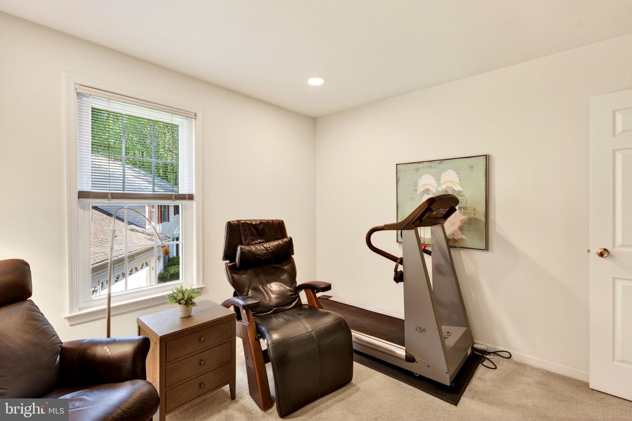 VILLAGE OF HICKORY RIDGE - Residential