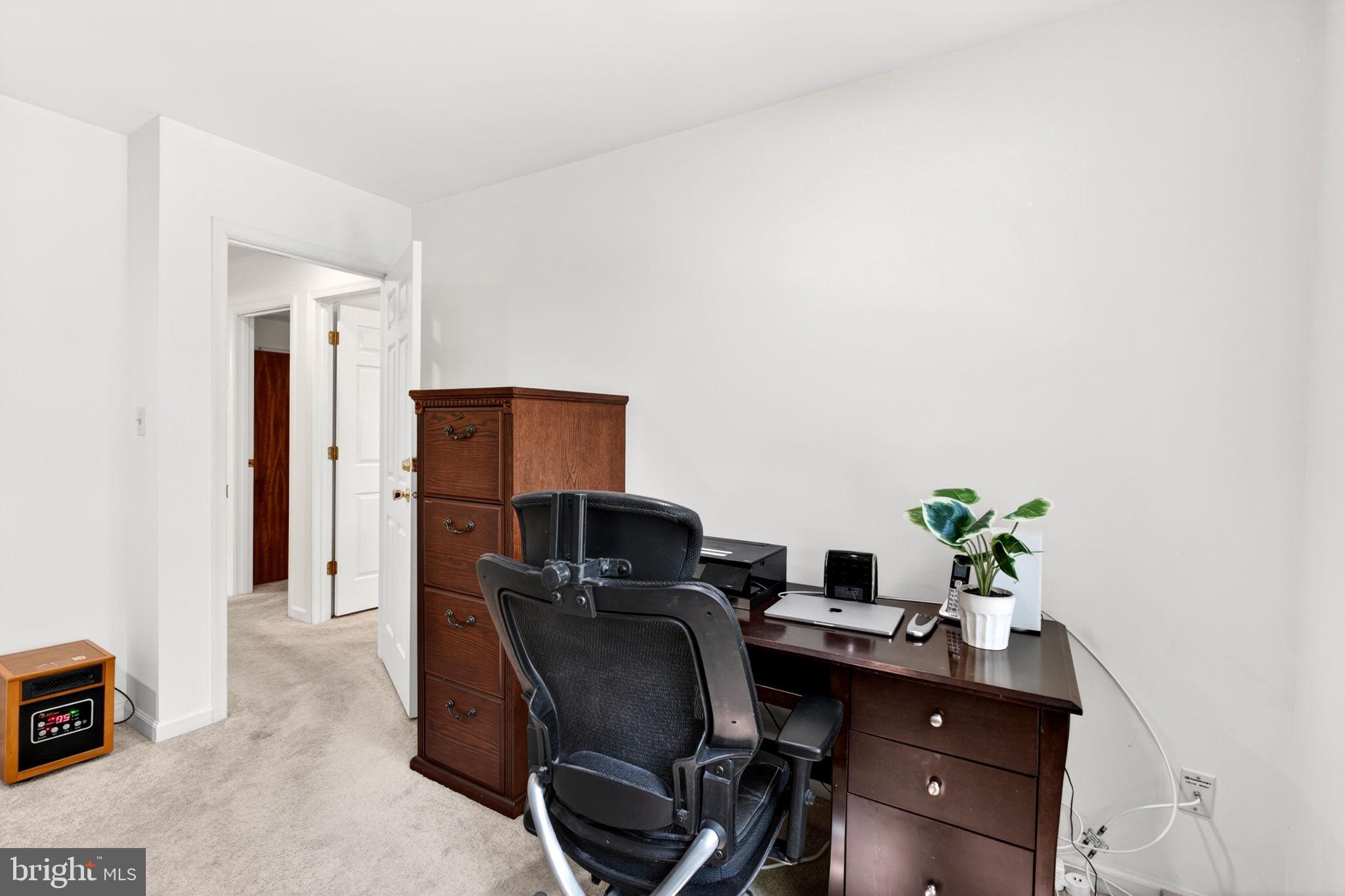 VILLAGE OF HICKORY RIDGE - Residential