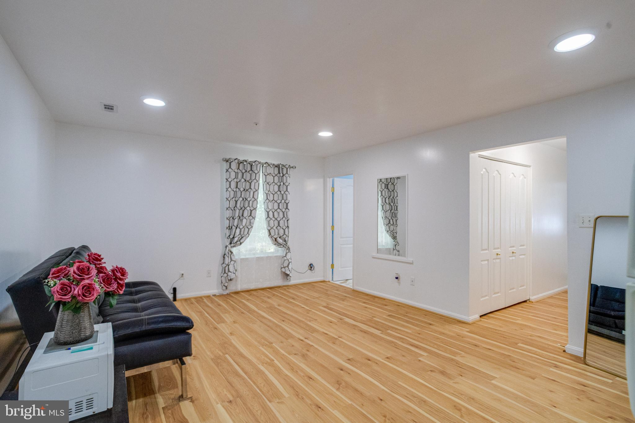 QUAIL RUN SOUTH - Residential