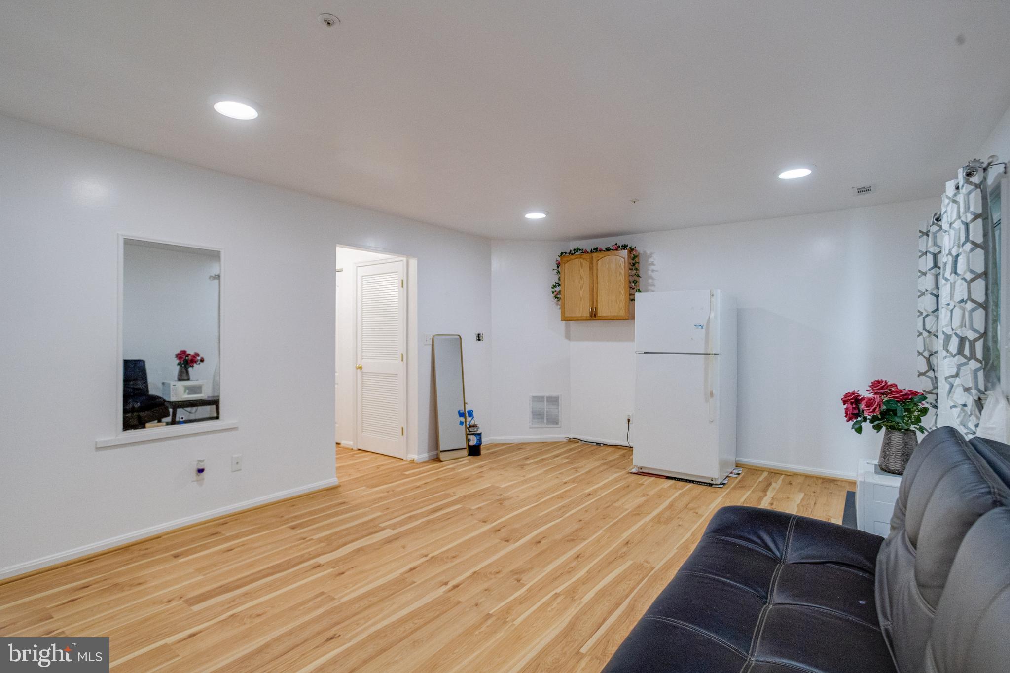 QUAIL RUN SOUTH - Residential