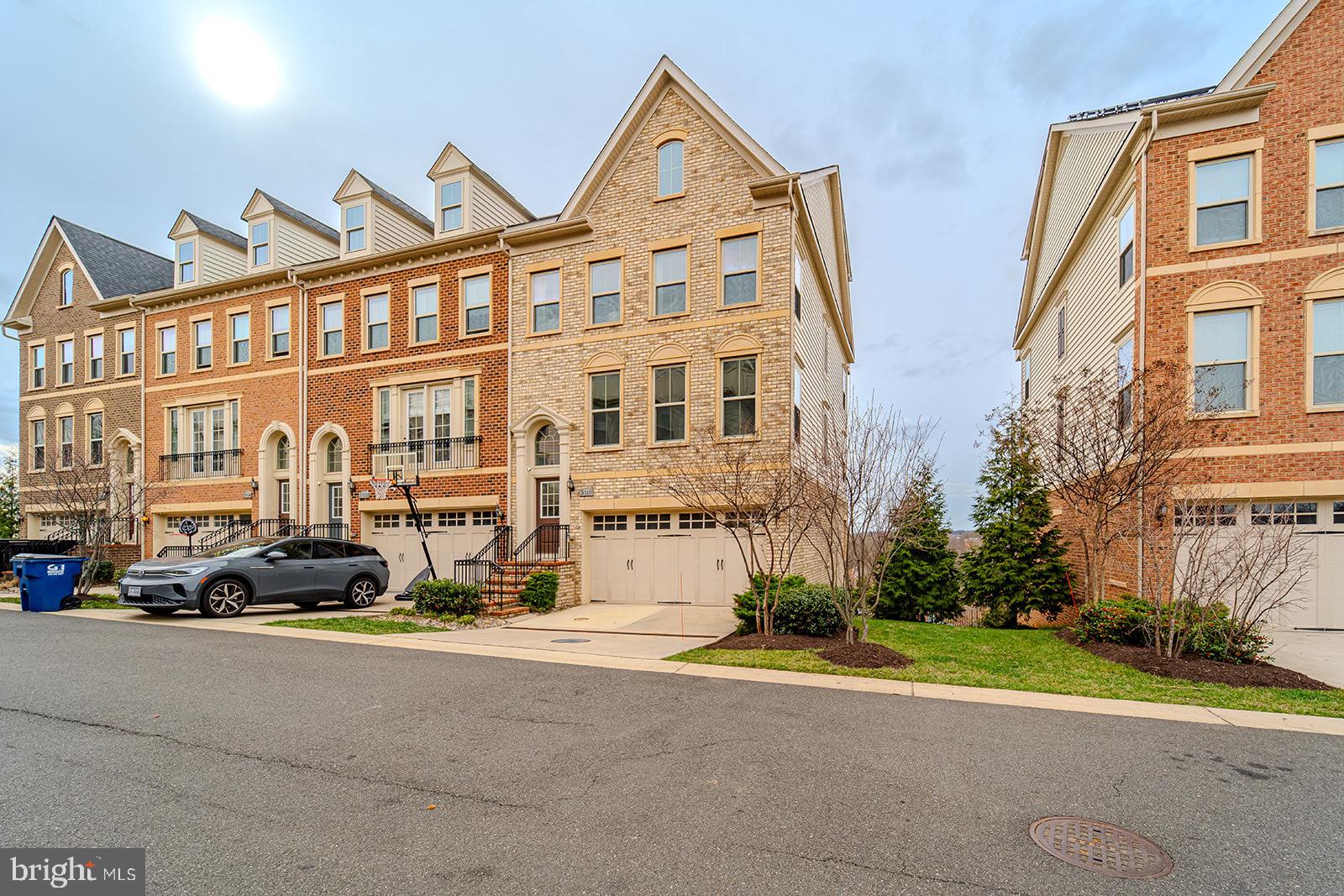 3110 CITYSCAPE DRIVE NE