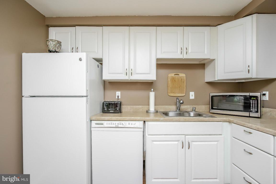 RIVA COMMONS - Residential