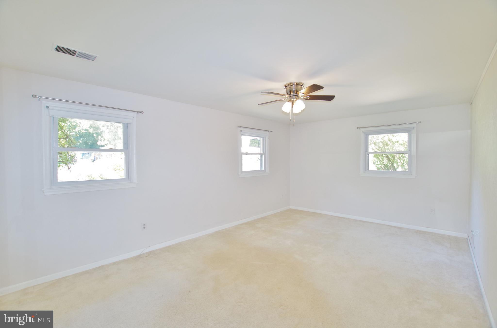 LAKE RIDGE PART 2 - Residential