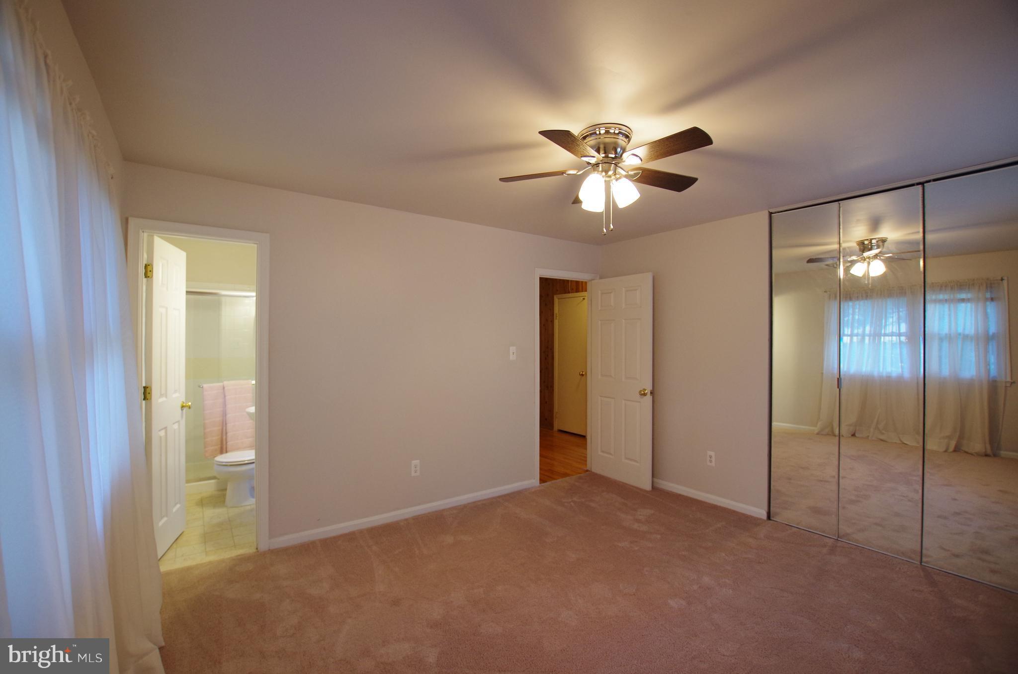 LAKE RIDGE PART 2 - Residential