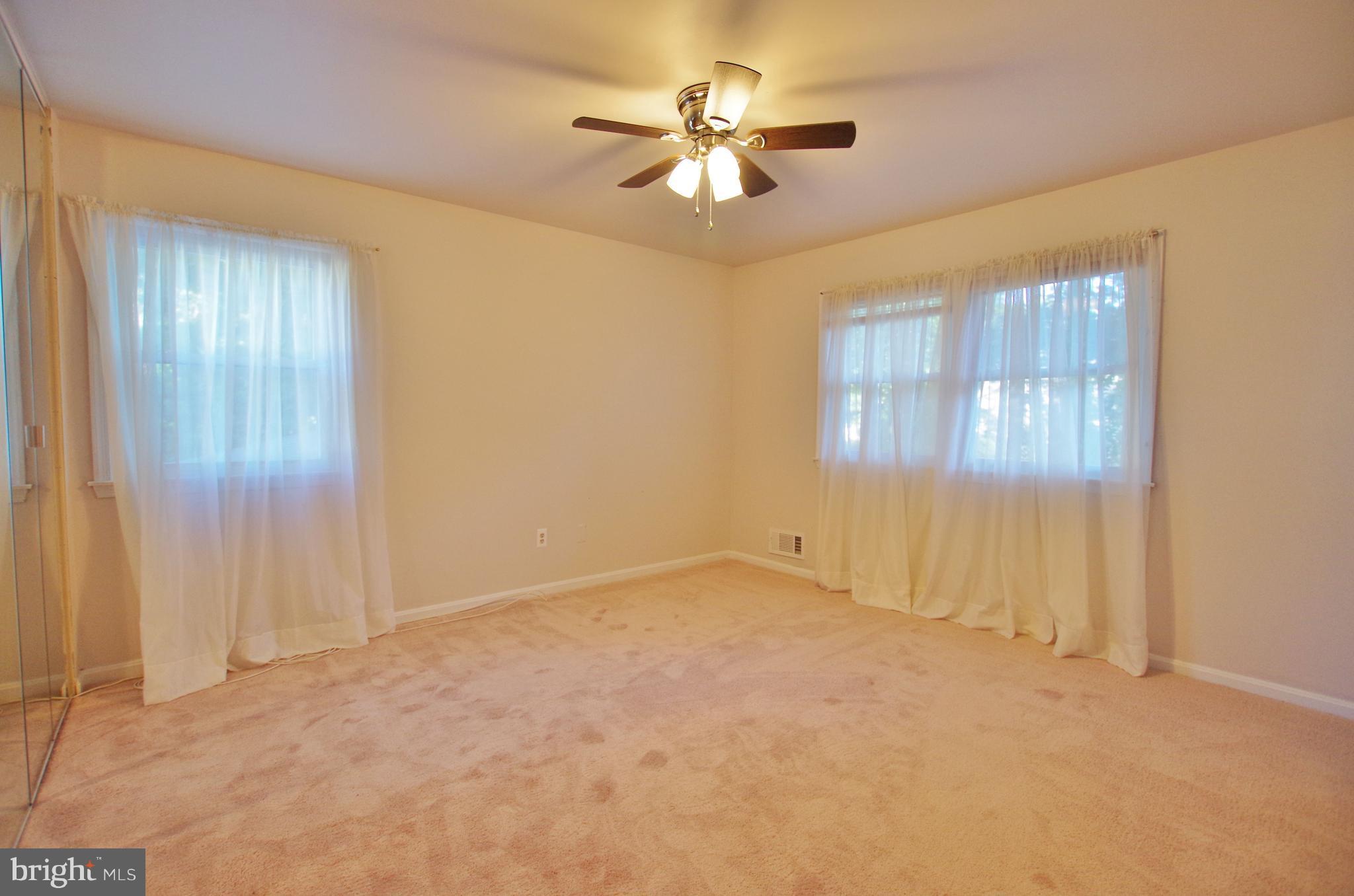 LAKE RIDGE PART 2 - Residential