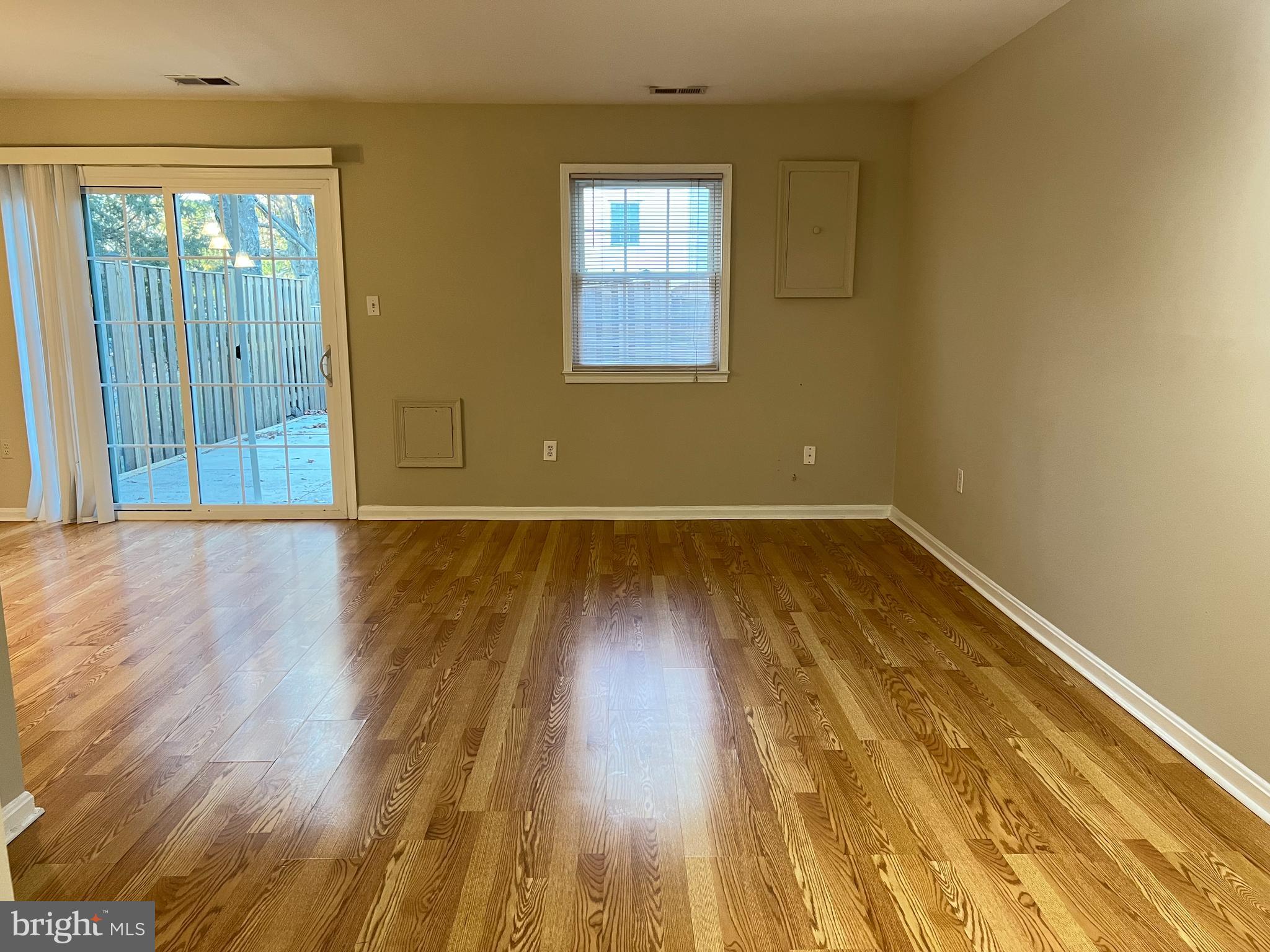 KEENE MILL WOODS - Residential Lease