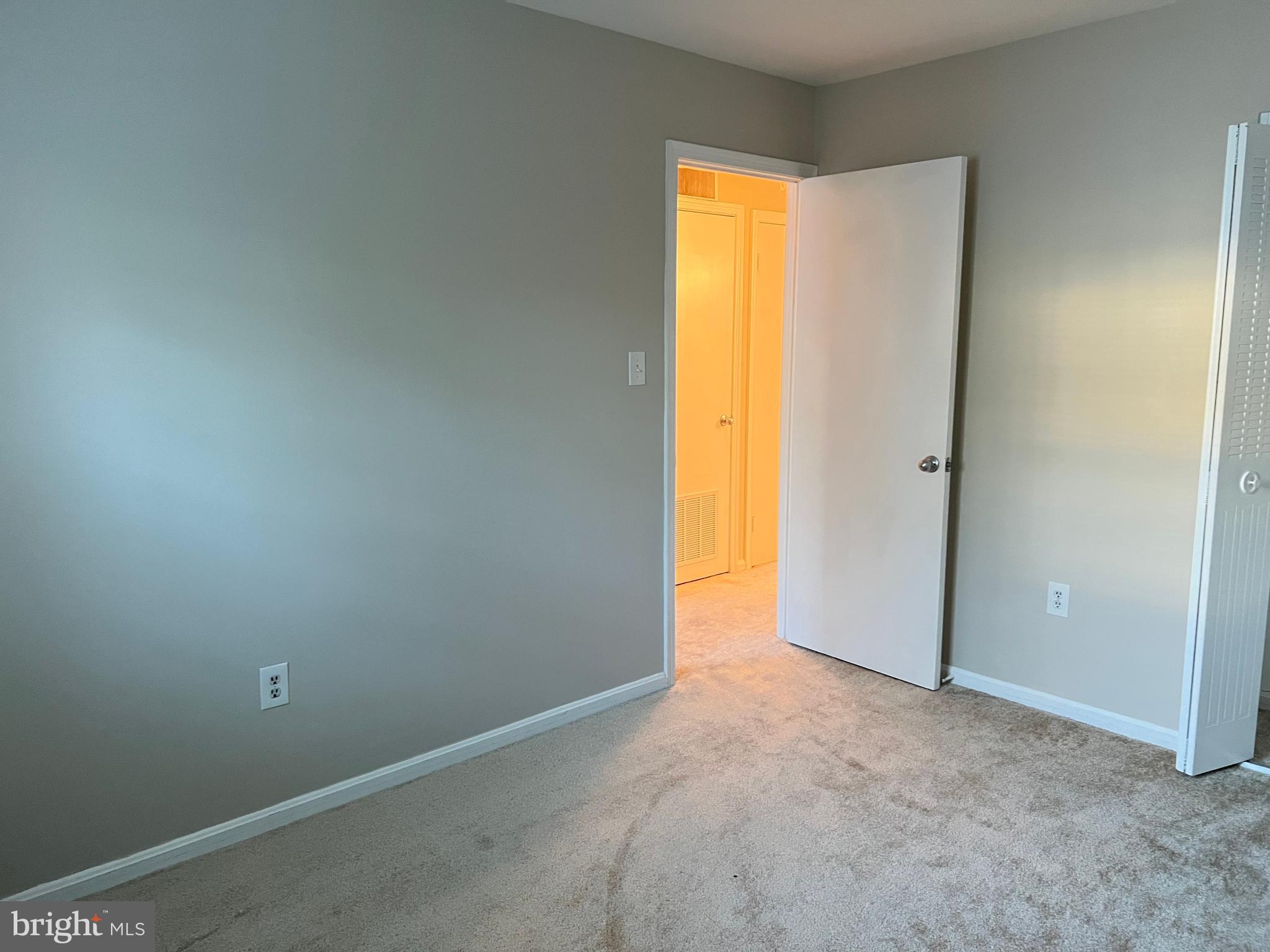 KEENE MILL WOODS - Residential Lease