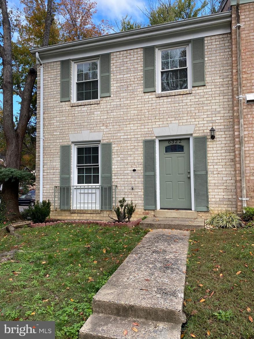 AVAILABLE NOW!** CUTE 2 LEVEL TOWNHOUSE** END UNIT IN QUIET NEIGHBORHOOD** FRESH NEW PAINT THOUGHOUT AND NEW CARPET ON STAIRS AND UPPER LEVEL** KITCHEN W/ GRANITE COUNTERS, STAINLESS APPLIANCES** PERGO FLOORS ON MAIN LEVEL** UPDATED BATHS** SLIDING GLASS DOOR OFF DINING ROOM WALKS OUT TO FENCED BACK YARD** LARGE CONCRETE PATIO** WASHER & DRYER** NO BASEMENT** NO PETS** CLOSE TO SHOPPING, RESTAURANTS, COMMUTER ROUTES** SOME PHOTOS FROM PREVIOUS LISTING** MINIMUM INCOME $82,000 BASED ON 2 LOWEST INCOMES. RENTERS INSURANCE REQUIRED**