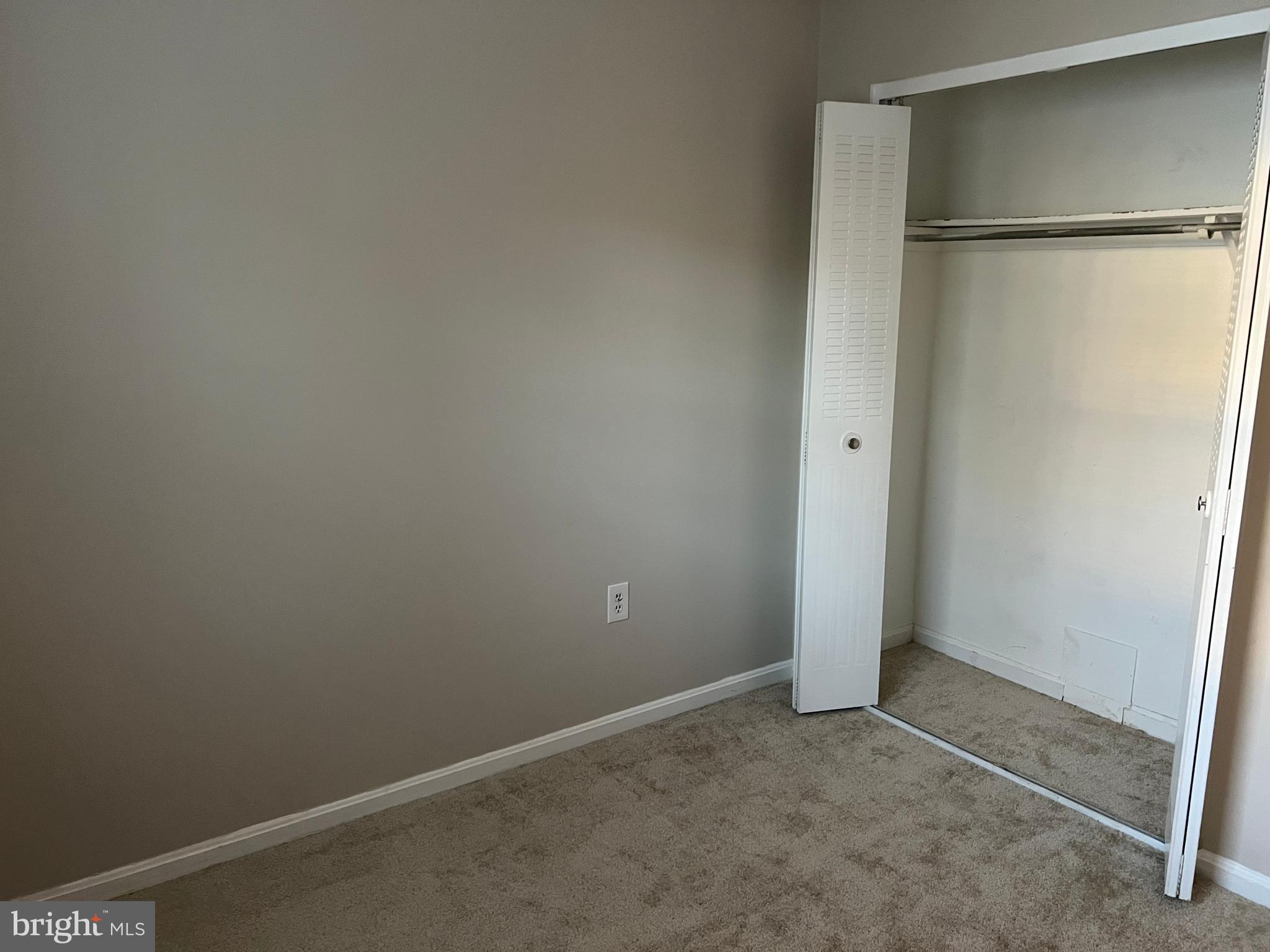 KEENE MILL WOODS - Residential Lease