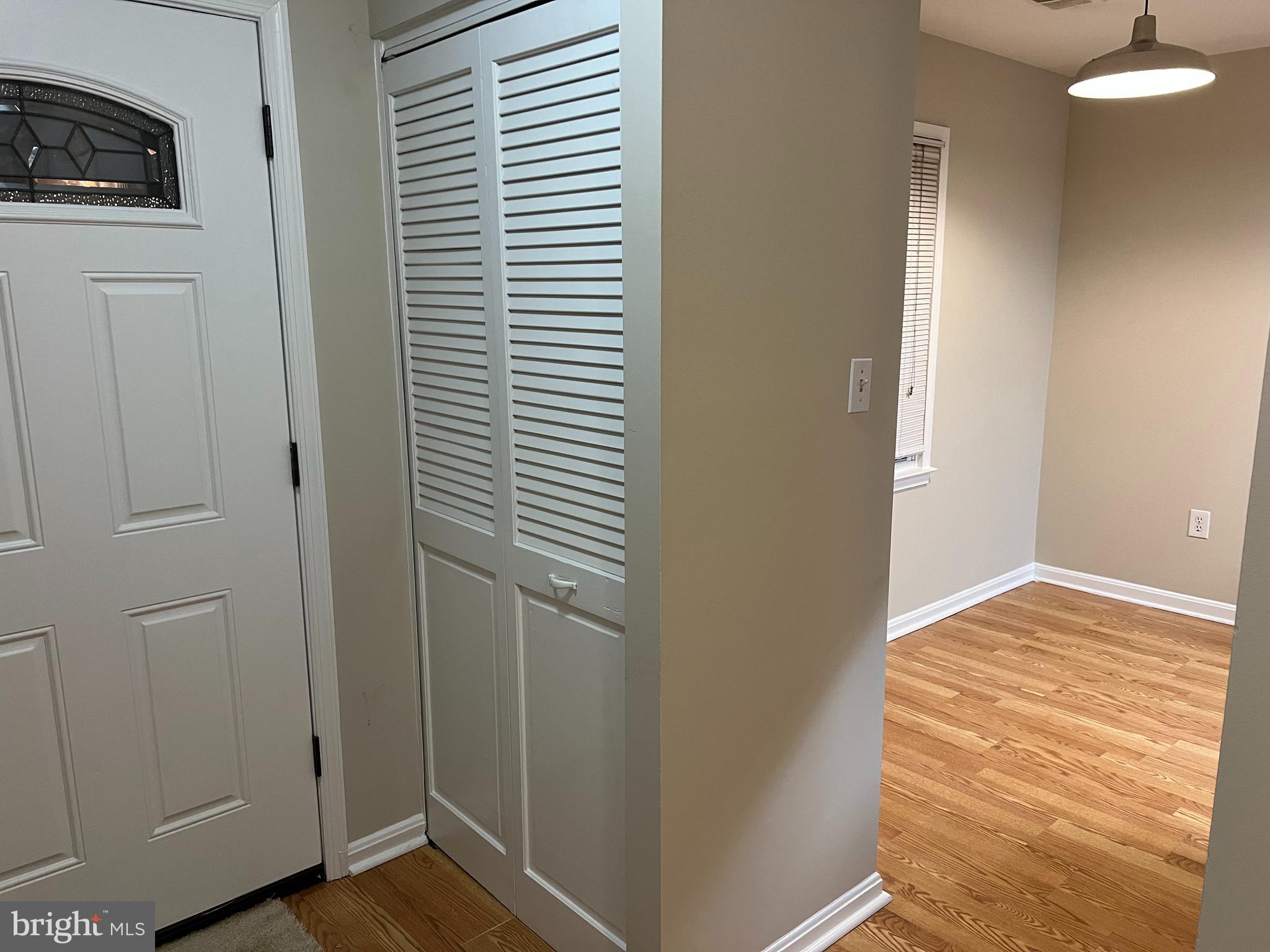 KEENE MILL WOODS - Residential Lease